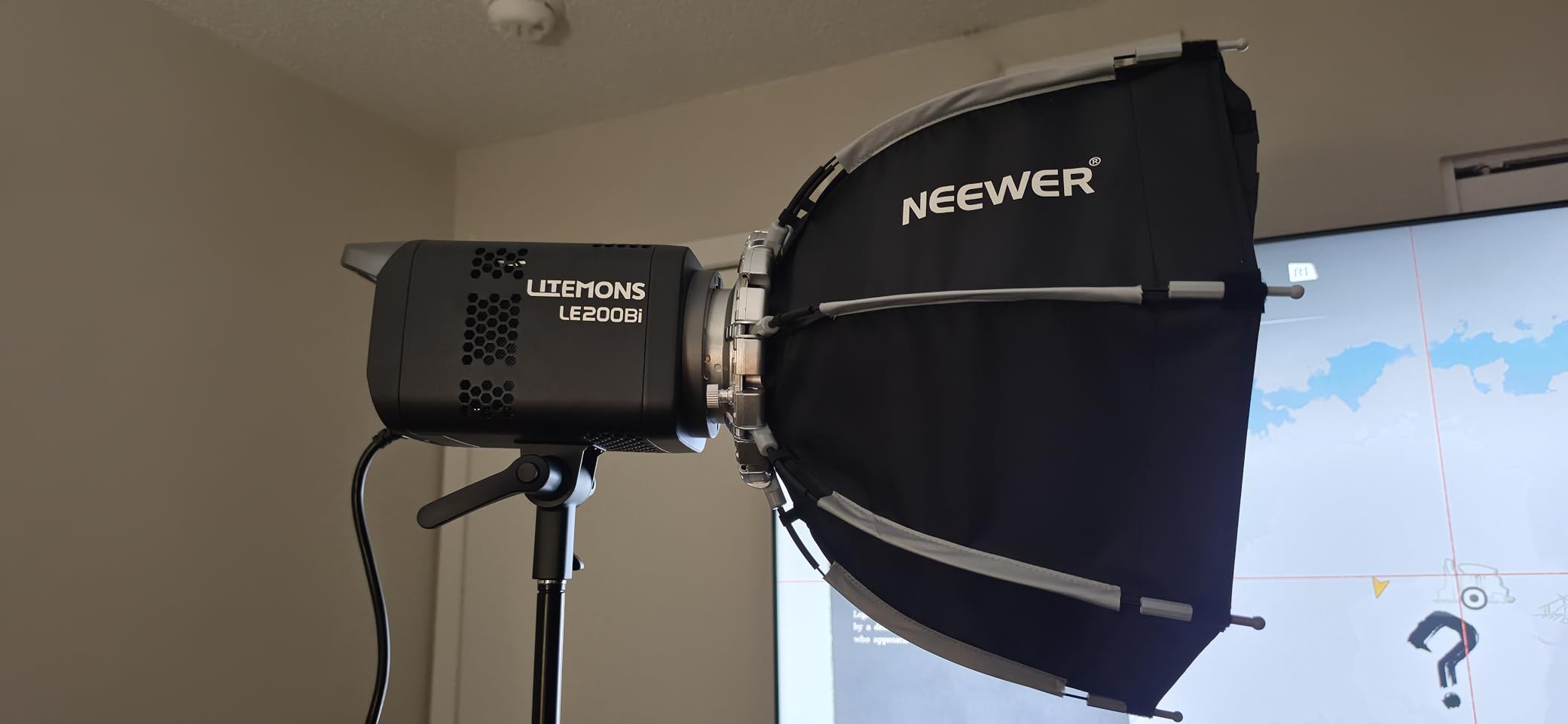 Godox Litemons LE200Bi 220W Bi Color COB LED Video Light Bowens Mount customer photo 1
