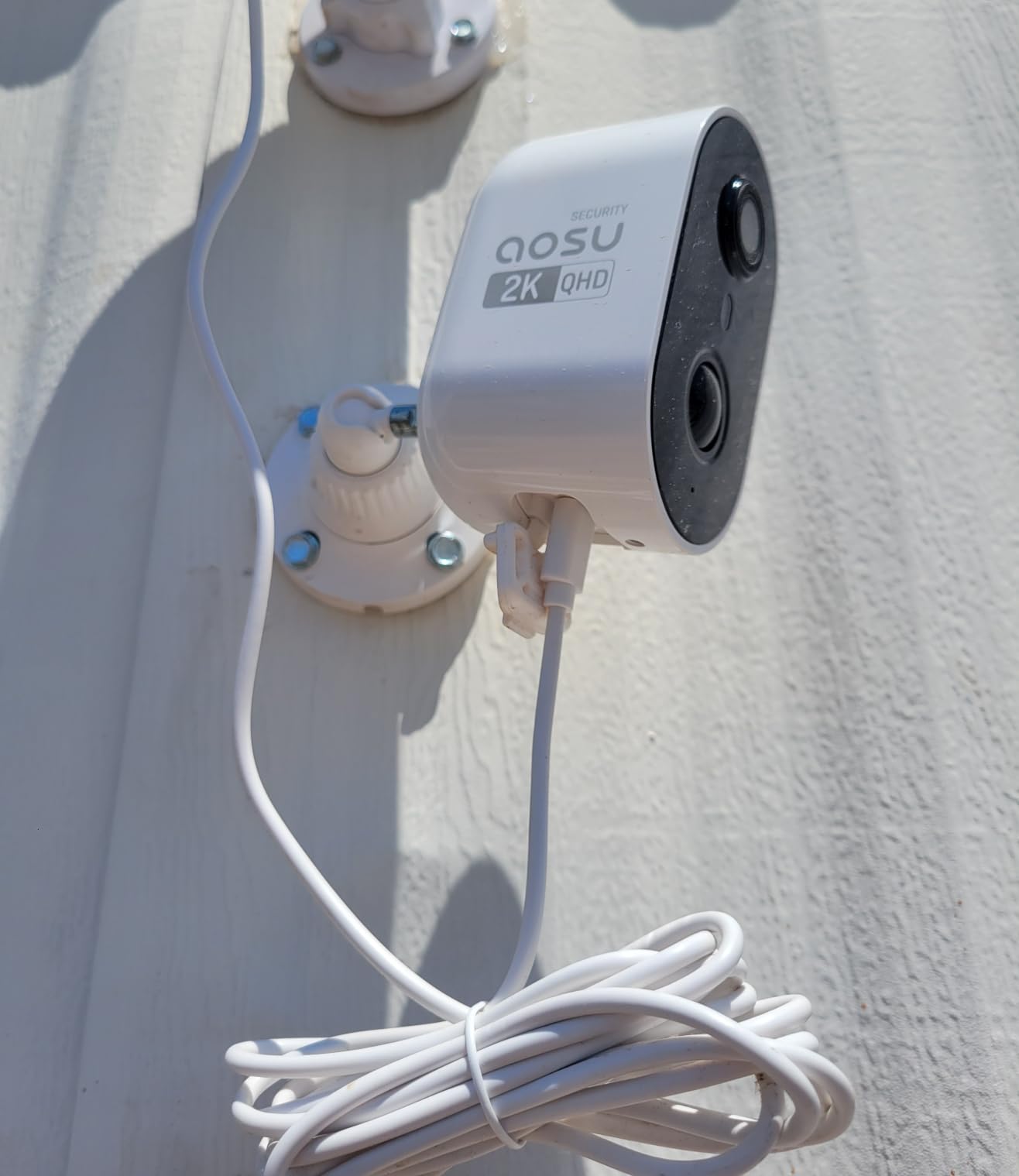 aosu 2K Solar Security Cameras Wireless Outdoor System, 4-Cam-Kit | True 2K HD with 6X Zoom, PIR + AI Human Detection, Full Color Night Vision, Cross-Camera Tracking, 4-View Live, Local Storage customer photo 1