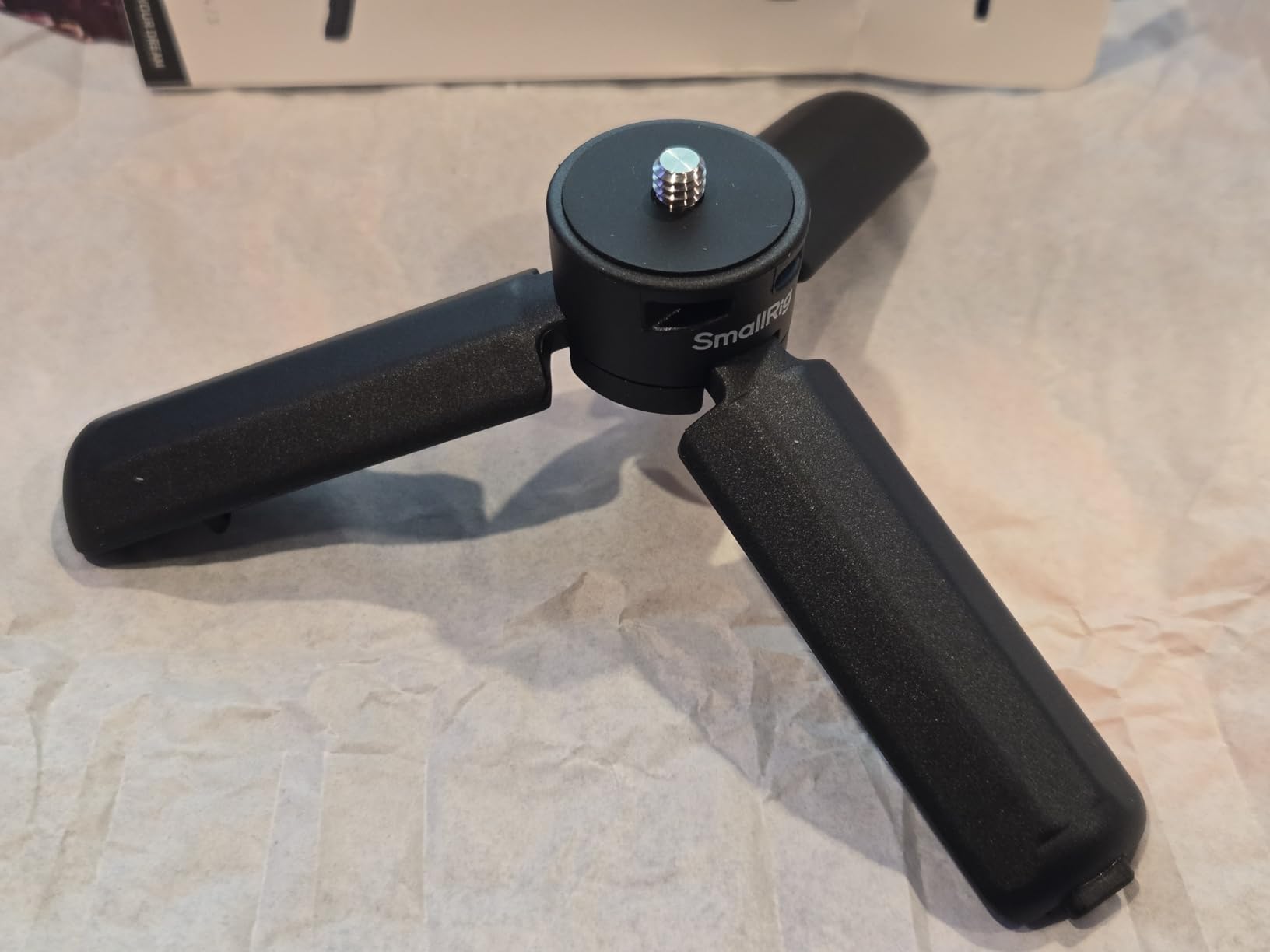 SMALLRIG One-Touch Deploy Mini Tripod Small Grip for DJI Osmo Pocket 4P 4 3 / Action 6/5 Pro/Nano, Desktop Stand w 1/4