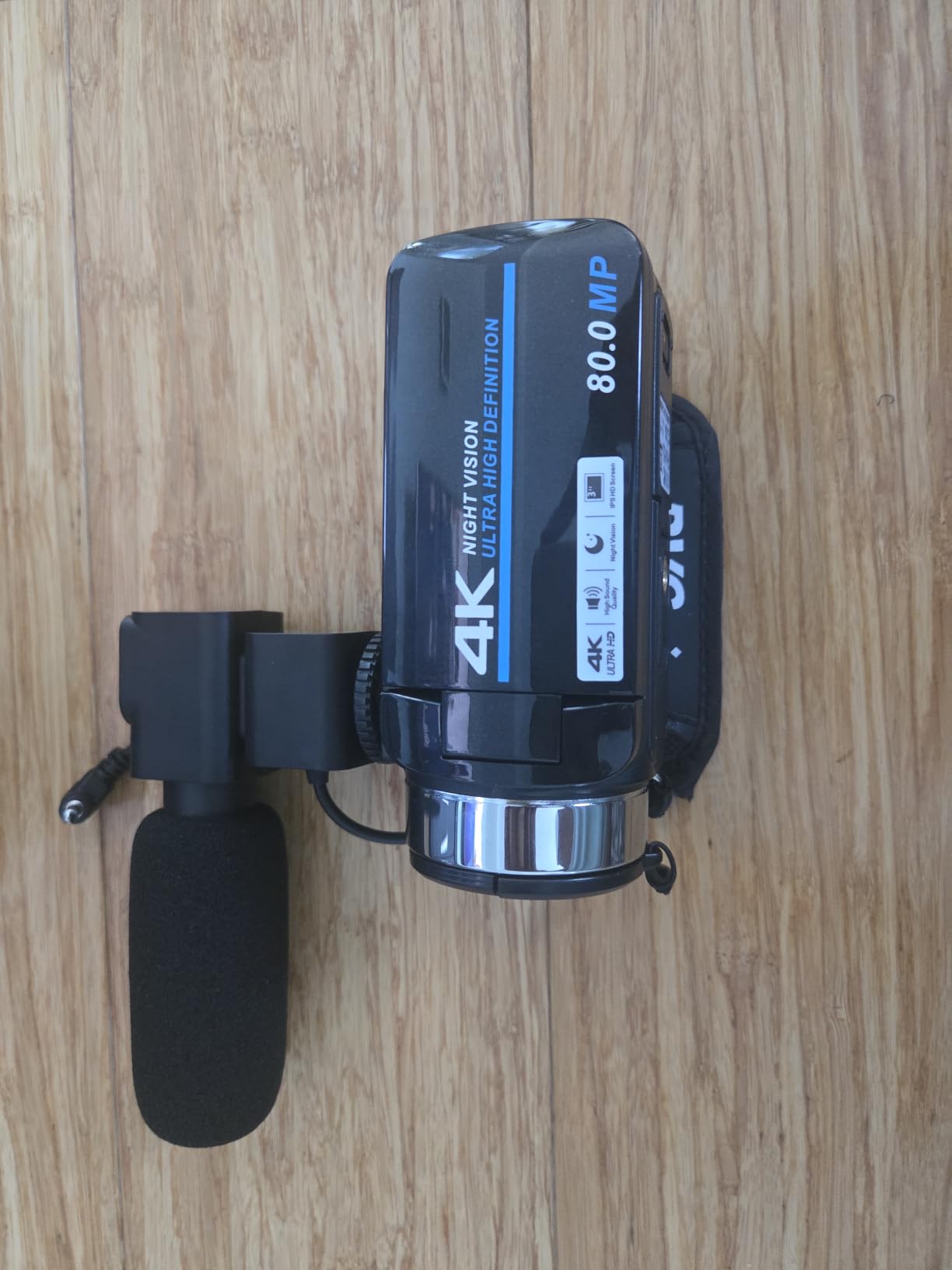 Camcorder Video Camera 4K Ultra 80MP Vlogging Camera for YouTube | IR Night Vision, 18X Digital Zoom, 3.0 IPS Screen, Recorder with 32GB SD Card, 2 Batteries, Microphone and Remote Control customer photo 2