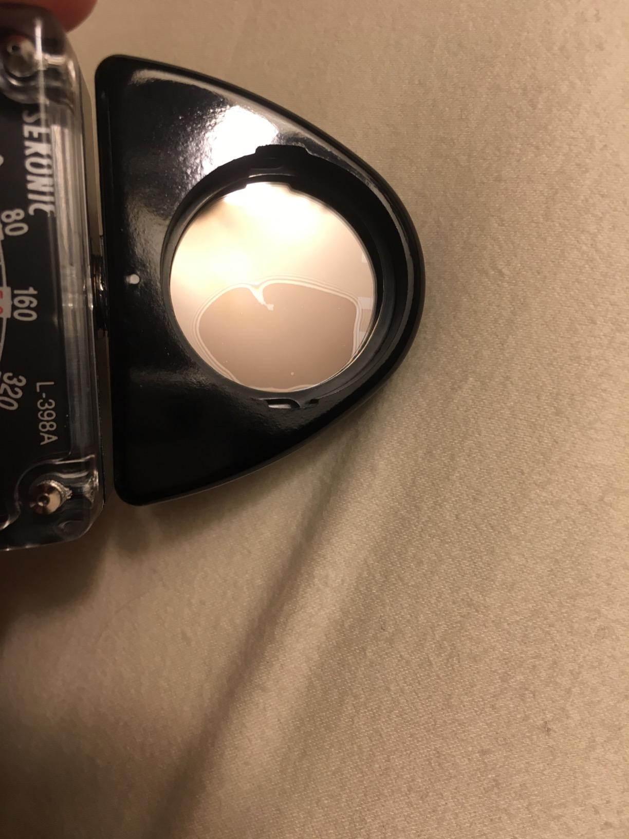 Sekonic L-398A Studio Deluxe III Analog Light Meter, Battery-Free Incident & Reflected Ambient Meter with Amorphous Photocell, Swivel Head, Full Dial Readout customer photo 2