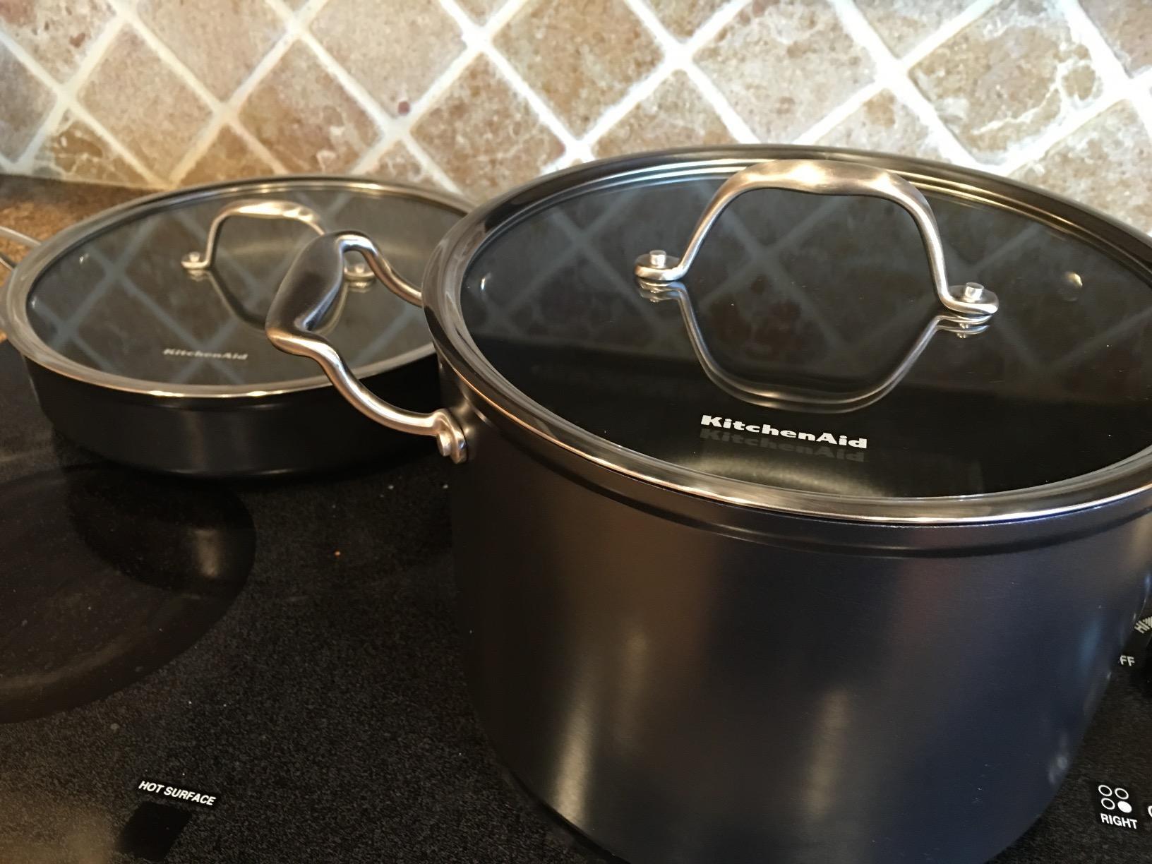 Calphalon 10-Piece Non-Stick Kitchen Cookware Set Black Pots & Pans with Stay-Cool Stainless Steel Handles Hard-Anodized Aluminum for Even Heating customer photo 2