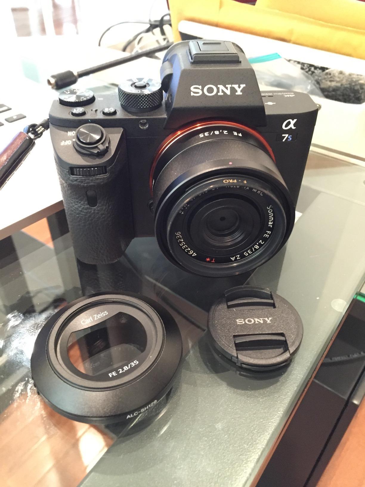 Sony 35mm F2.8 Sonnar T FE ZA Full Frame Prime Fixed Lens customer photo 1