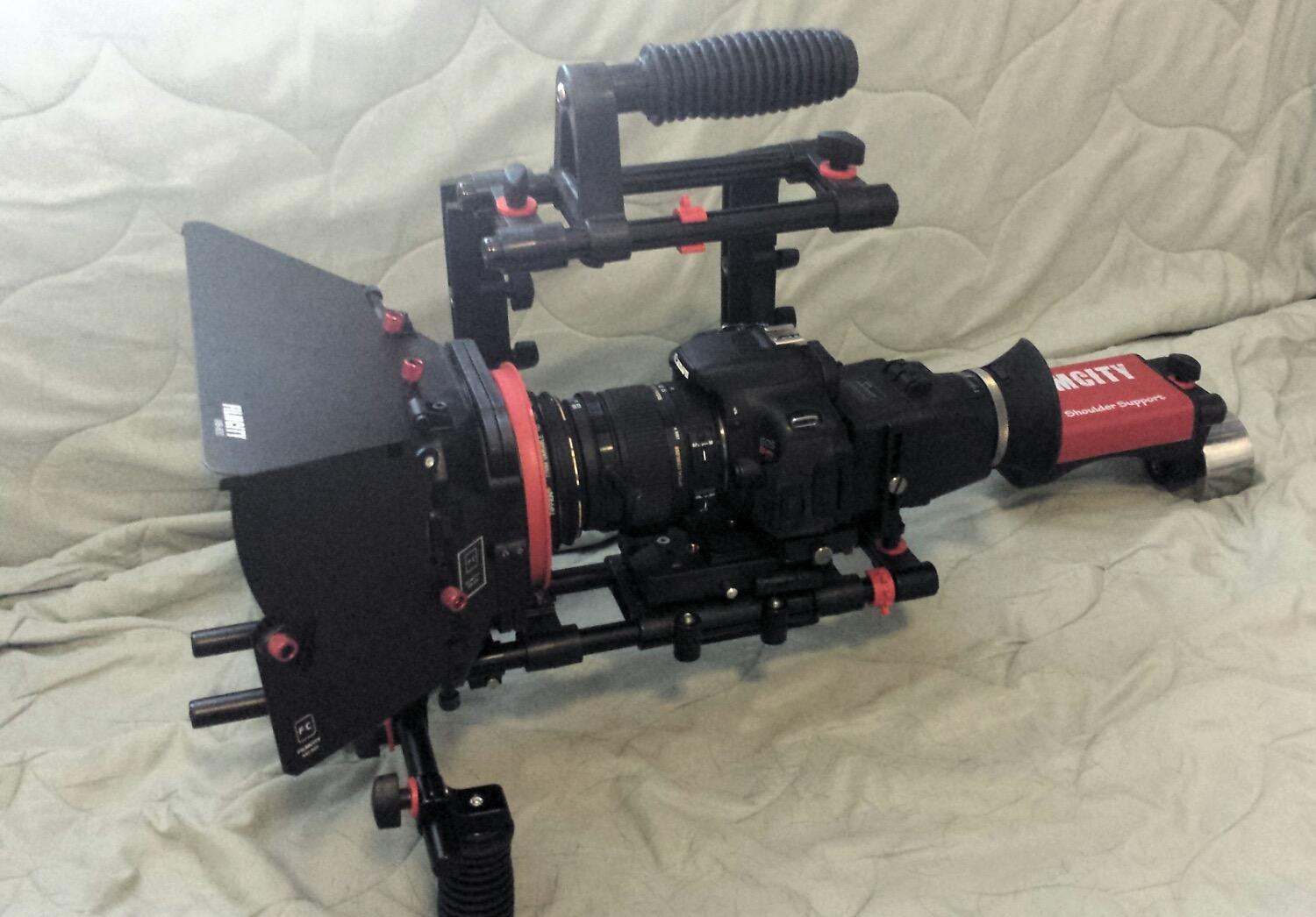 FC-02 Shoulder Rig Kit with Matte Box & Cage for DSLR Cameras customer photo 2