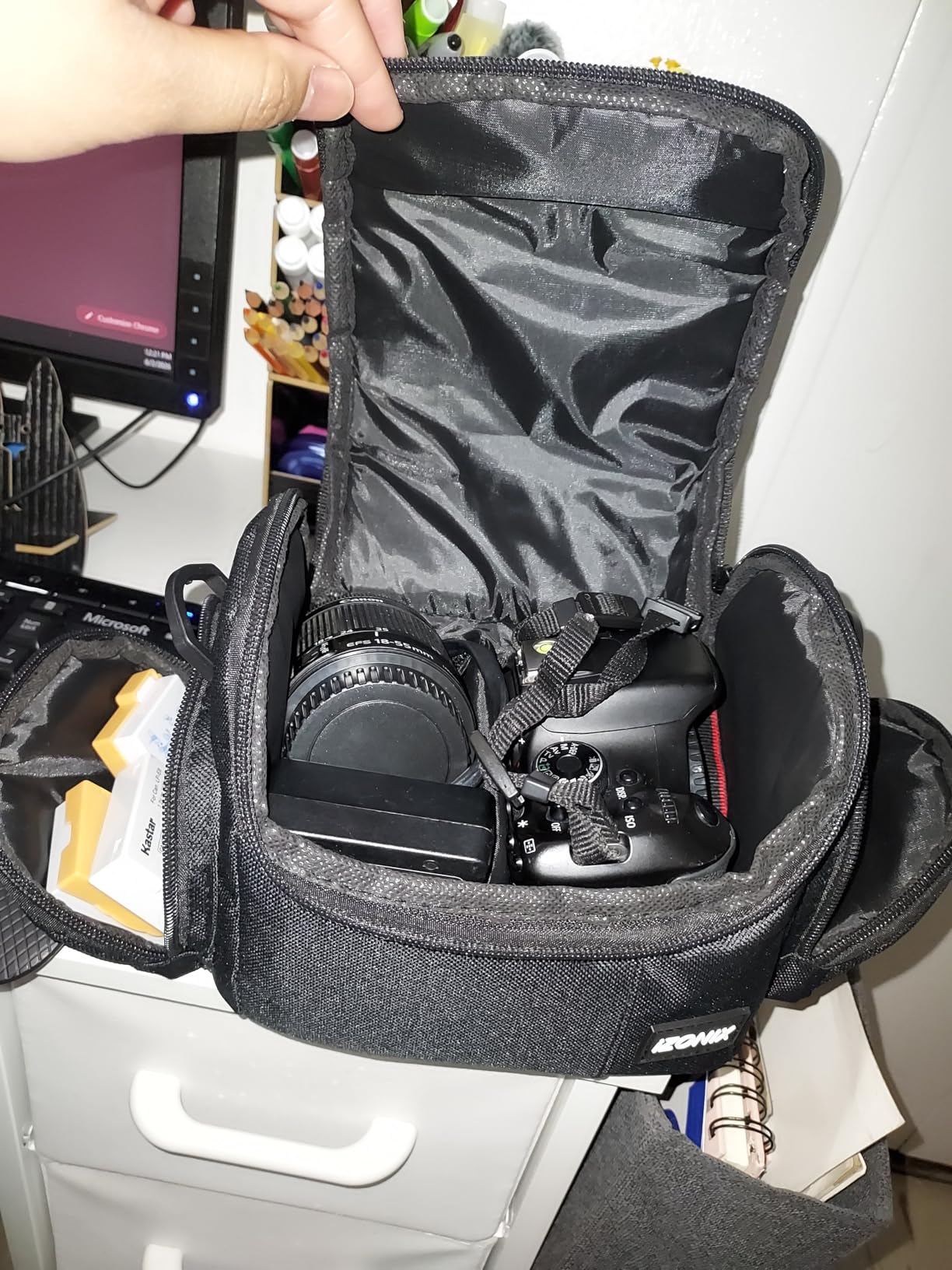 Large Padded Camera Bag with Shoulder Strap - DSLR & Mirrorless Camera Carrying Bag, Lightweight Protective Crossbody Camera Bag customer photo 1