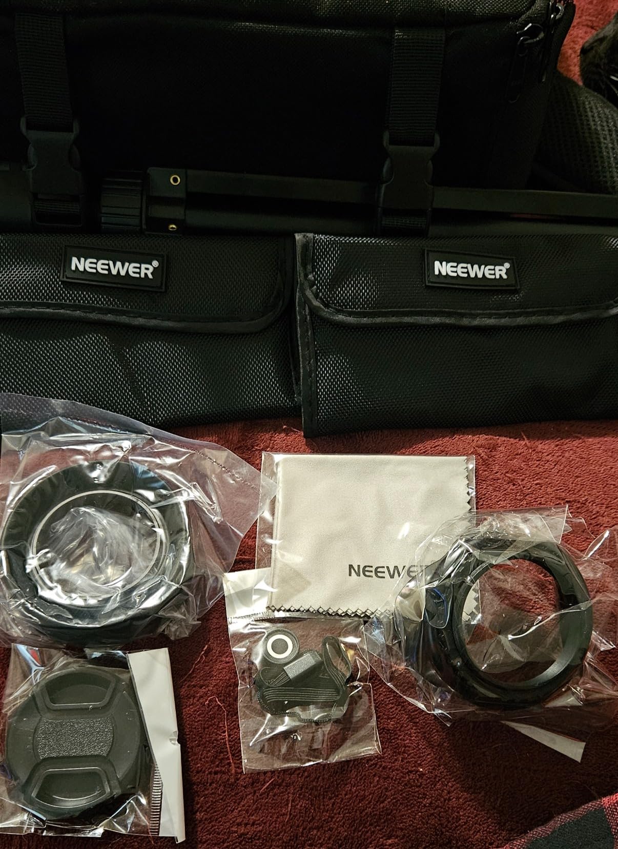 NEEWER 67mm Lens Filter Kit: UV CPL, FLD, ND2, ND4, ND8, Lens Hood & Cap | Compatible with Canon Nikon Sony Panasonic DSLR Cameras with 67mm Lens customer photo 1