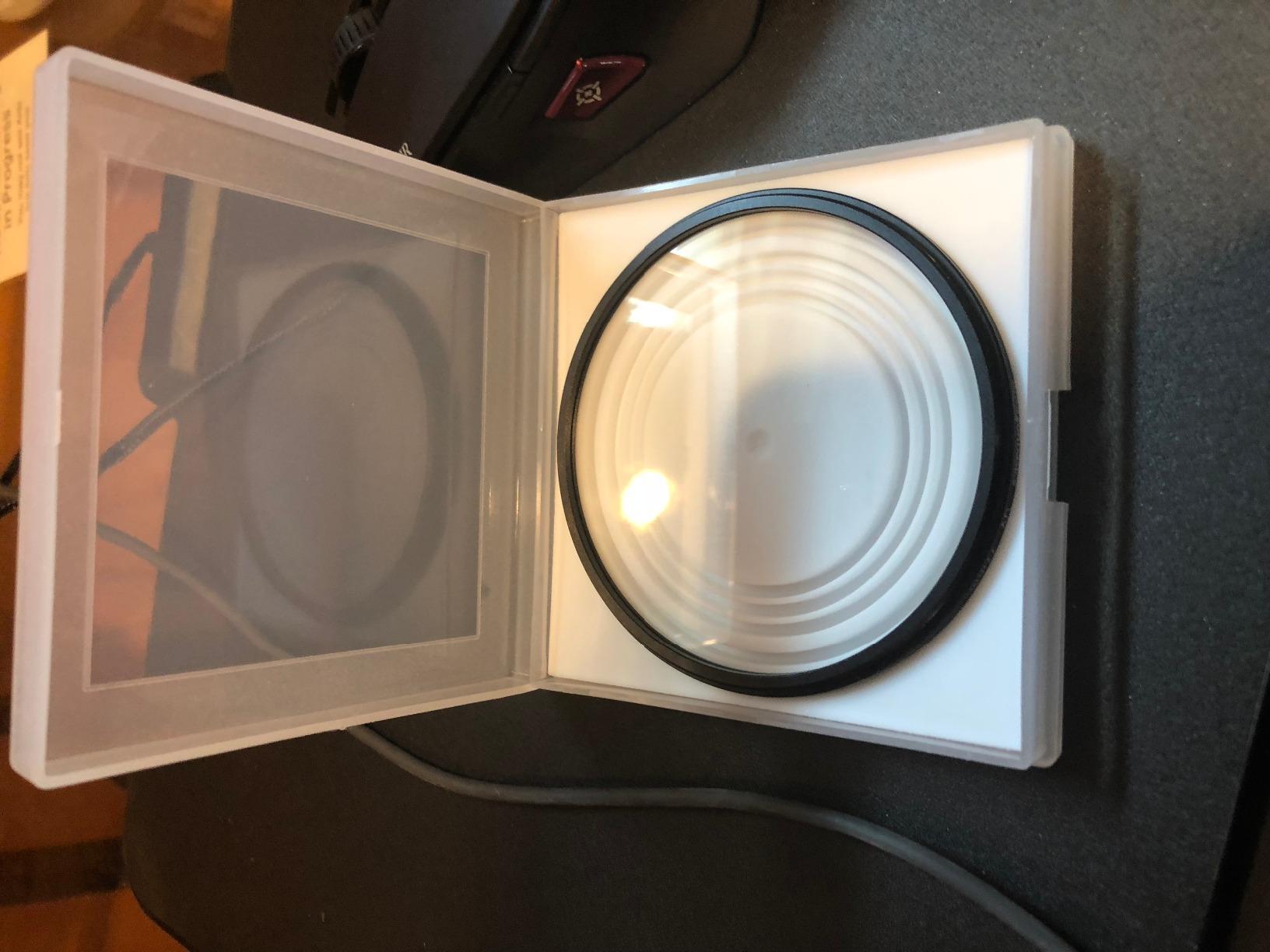 Amazon Basics UV Protection Camera Lens Filter - Scratch Resistant 82mm customer photo 1