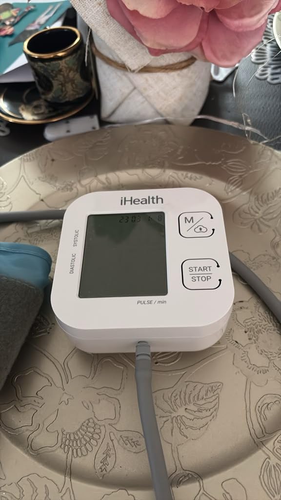 iHealth Track Smart Upper Arm Blood Pressure Monitor with Wide-Range Cuff customer photo 2
