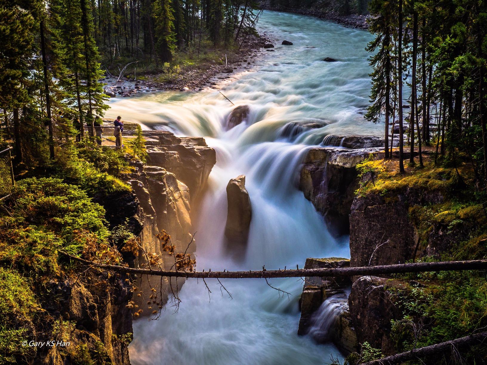 Breakthrough Photography 77mm X4 3-Stop Fixed ND Filter - MRC16, Schott B270 Glass, Nanotec, Ultra-Slim, Weather-Sealed customer photo 1