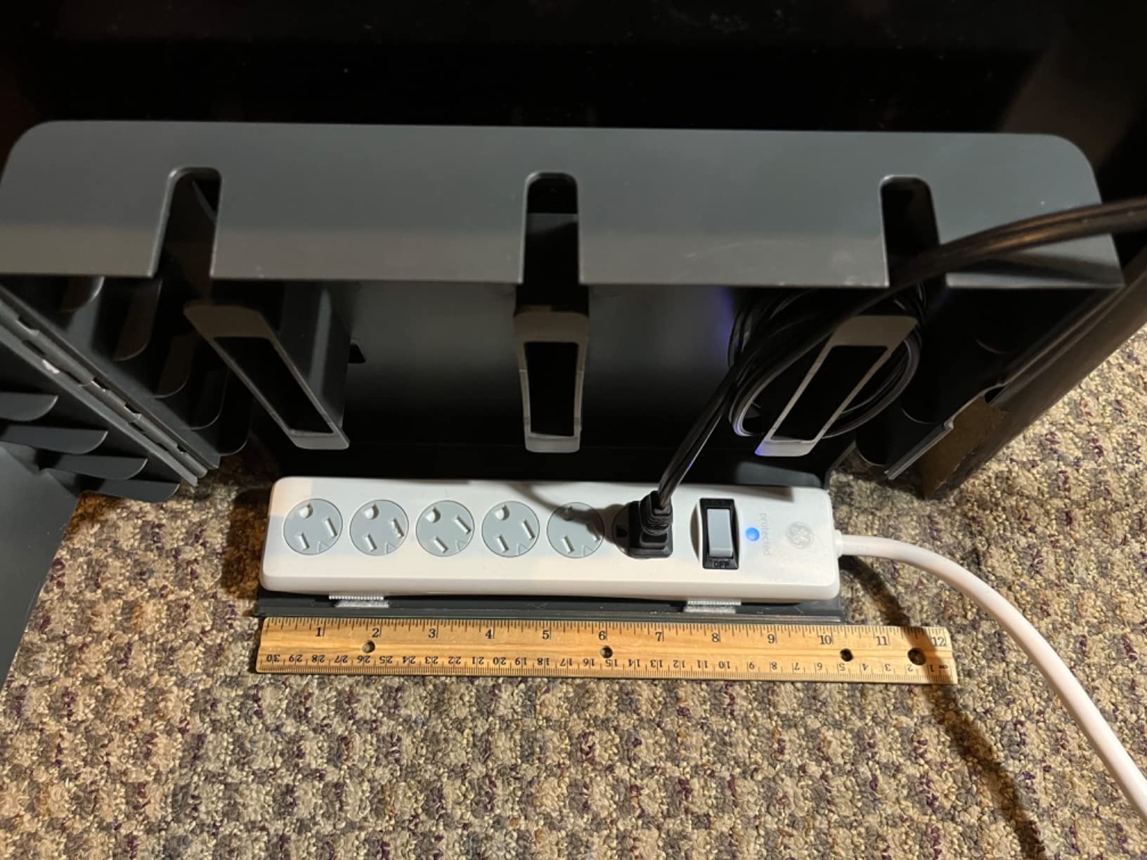 GE Surge Protector Power Strip, 8 Ft Extension Cord, 6 Outlet Extender, 1300 Joules, Flat Plug, Twist-to-Close Safety Covers, ETL Listed, Black, 33662 customer photo 2
