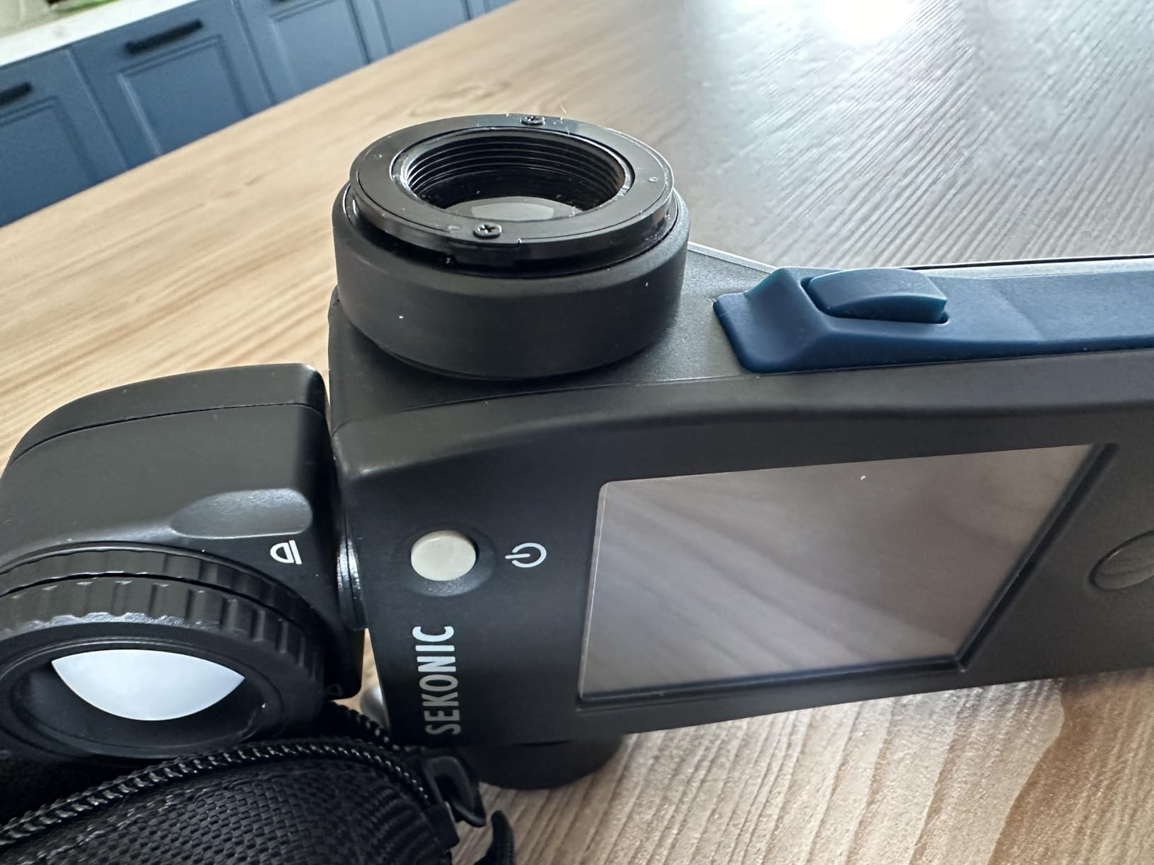 Sekonic L-858D-U Speedmaster Light Meter, Multi-Function Incident & 1° Spot Meter with Flash Duration Analysis, HSS Measurement & Wireless Radio Triggering Compatibility customer photo 1