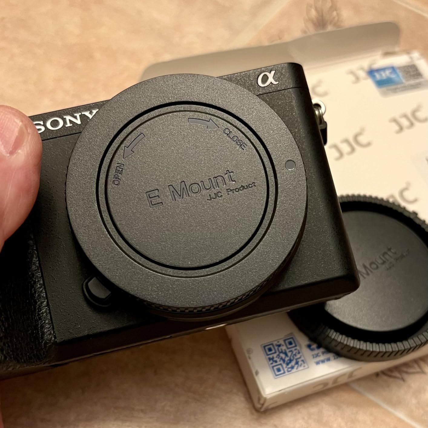 JJC 2 Pack E-Mount Body Cap & Rear Lens Cover for Sony A6000 A6700 A7V A7IV customer photo 1