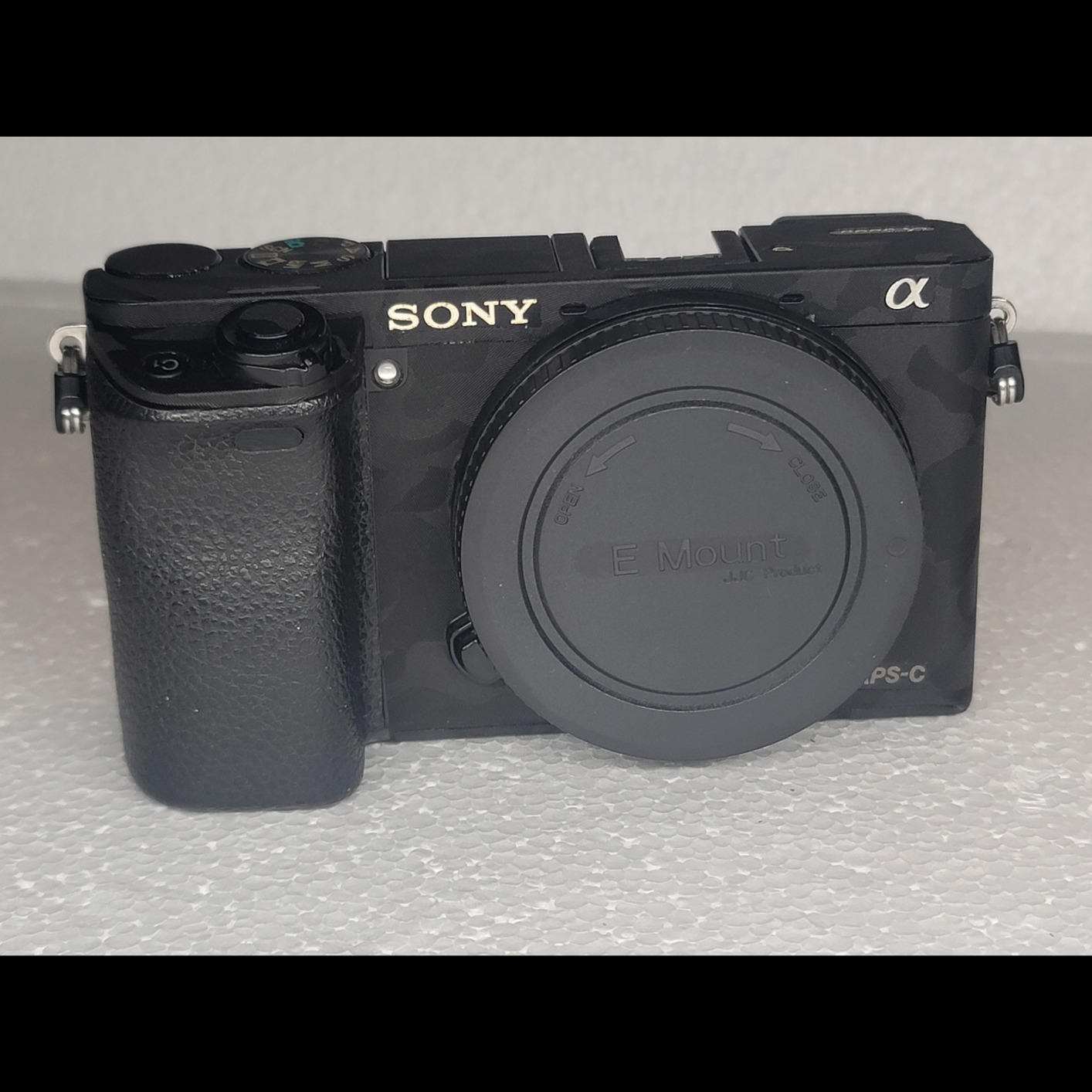 JJC 2 Pack E-Mount Body Cap & Rear Lens Cover for Sony A6000 A6700 A7V A7IV customer photo 2