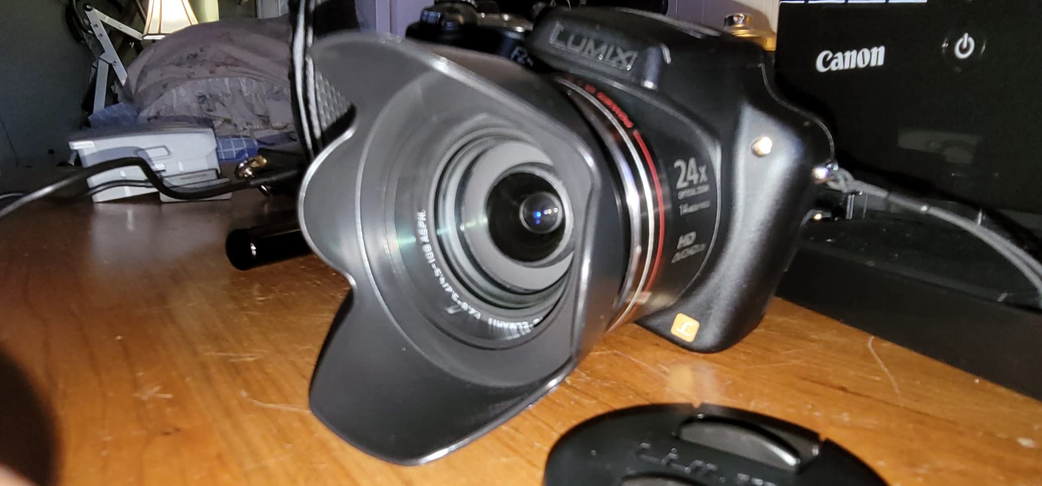 58mm Set of 2 Camera Lens Hoods and 1 Lens Cap - Rubber (Collapsible) + Tulip Flower - Sun Shade/Shield - Reduces Lens Flare and Glare - Blocks Excess Sunlight customer photo 1
