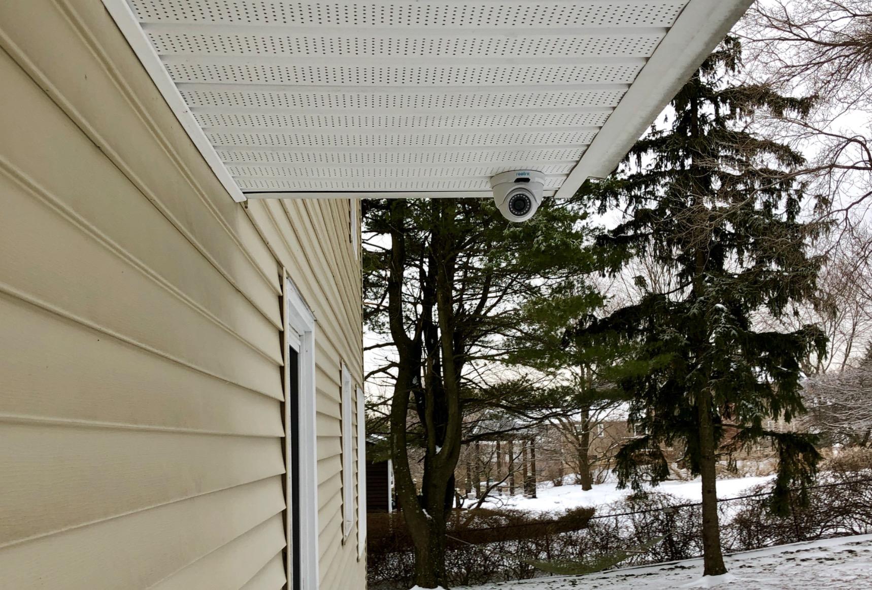 REOLINK Outdoor Business Security Camera System, 5MP 8CH Smart PoE IP Cameras with Person/Pet/Vehicle Detection, 4K NVR with 2TB HDD for 24-7 Recording, RLK8-520D4-5MP customer photo 1