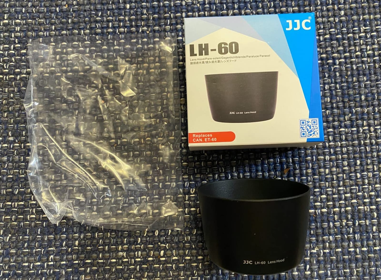 JJC Camera Lens Hood for Canon RF 75-300mm, EF 75-300mm & EF-S 55-250mm Lens | Replaces Canon ET-60 Hood, Reversible Design, Compatible with 58mm Filter/Cap, Reduces Lens Flare, Durable ABS customer photo 2