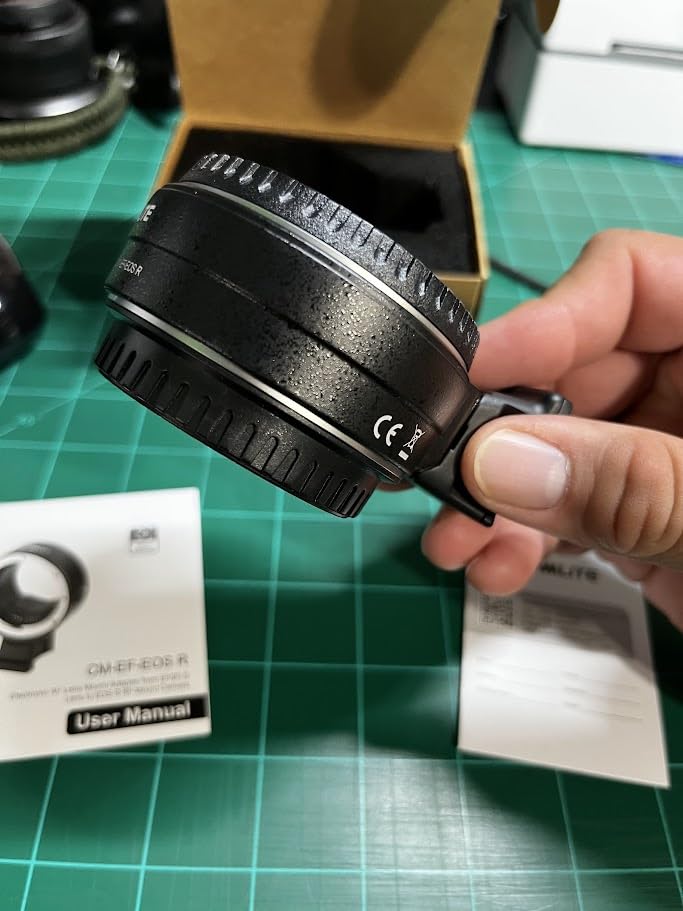 Commlite CM-EF-EOS R Lens Adapter, Electronic Auto-Focus EF to R Mount Adapter for Canon EF/EF-S Lens to EOS R, EOS RP, EOS R6, EOS R5 Series Mirrorless Cameras customer photo 2