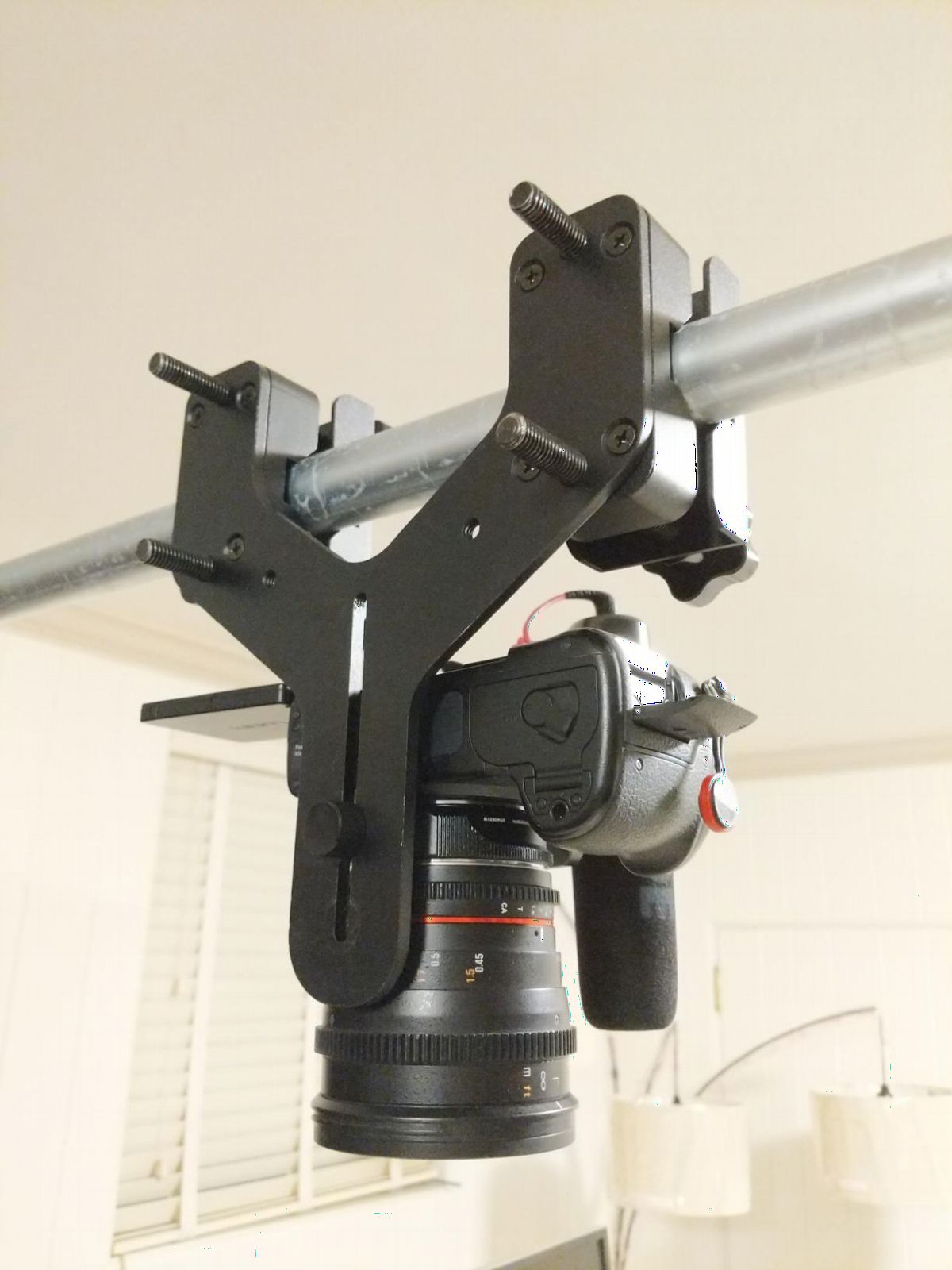 Glide Gear OH 75 Overhead Mount - DSLR, Smartphone - 6ft Adjustable Pole, Top-Down Rig, 15lb Capacity, Aluminum Build customer photo 1