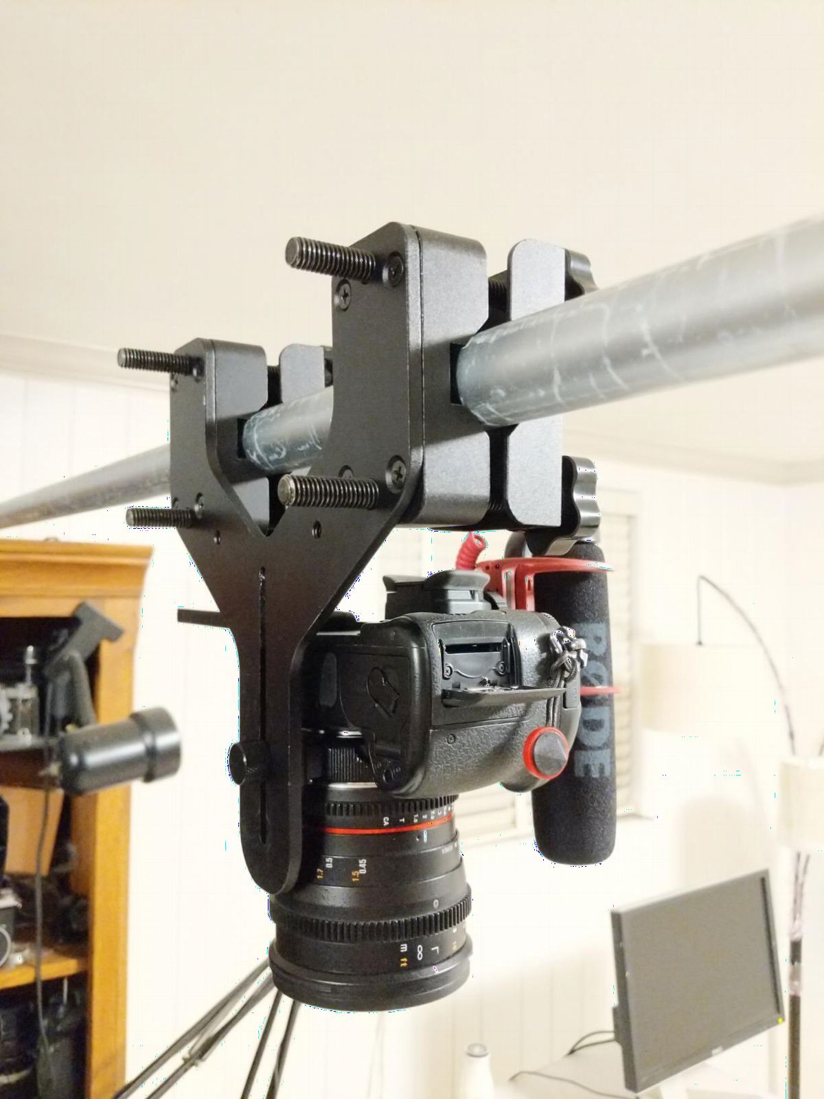 Glide Gear OH 75 Overhead Mount - DSLR, Smartphone - 6ft Adjustable Pole, Top-Down Rig, 15lb Capacity, Aluminum Build customer photo 2