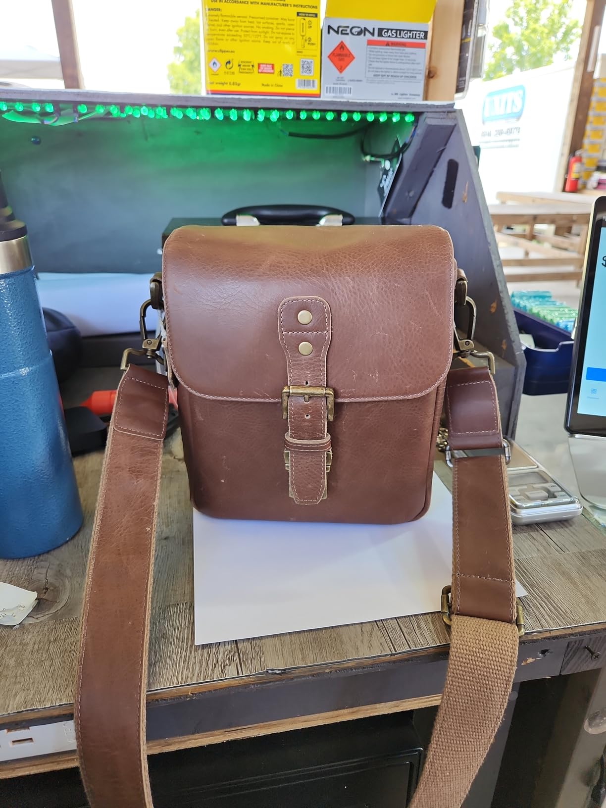MegaGear Torres Genuine Leather Camera Messenger Bag for Mirrorless, Instant and DSLR Cameras customer photo 1