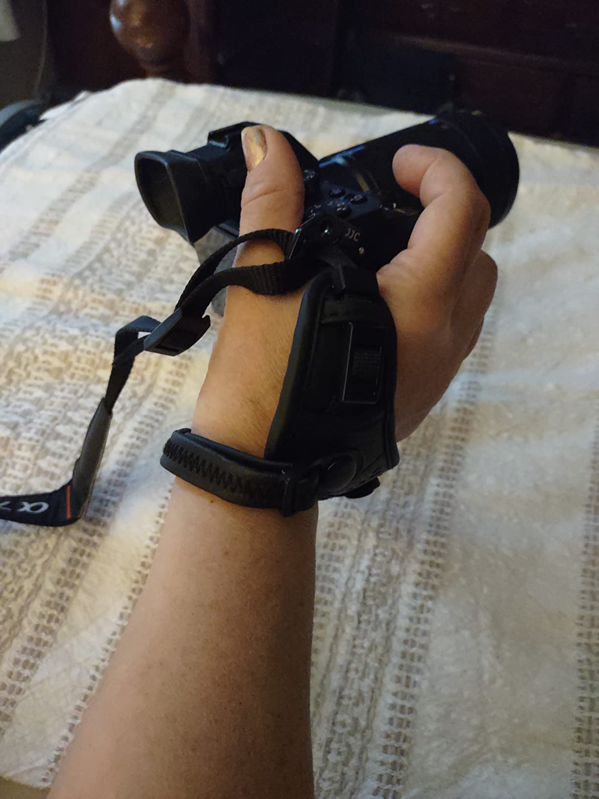 JJC Deluxe Mirrorless Camera Hand Grip Strap for Sony A7 Series customer photo 1