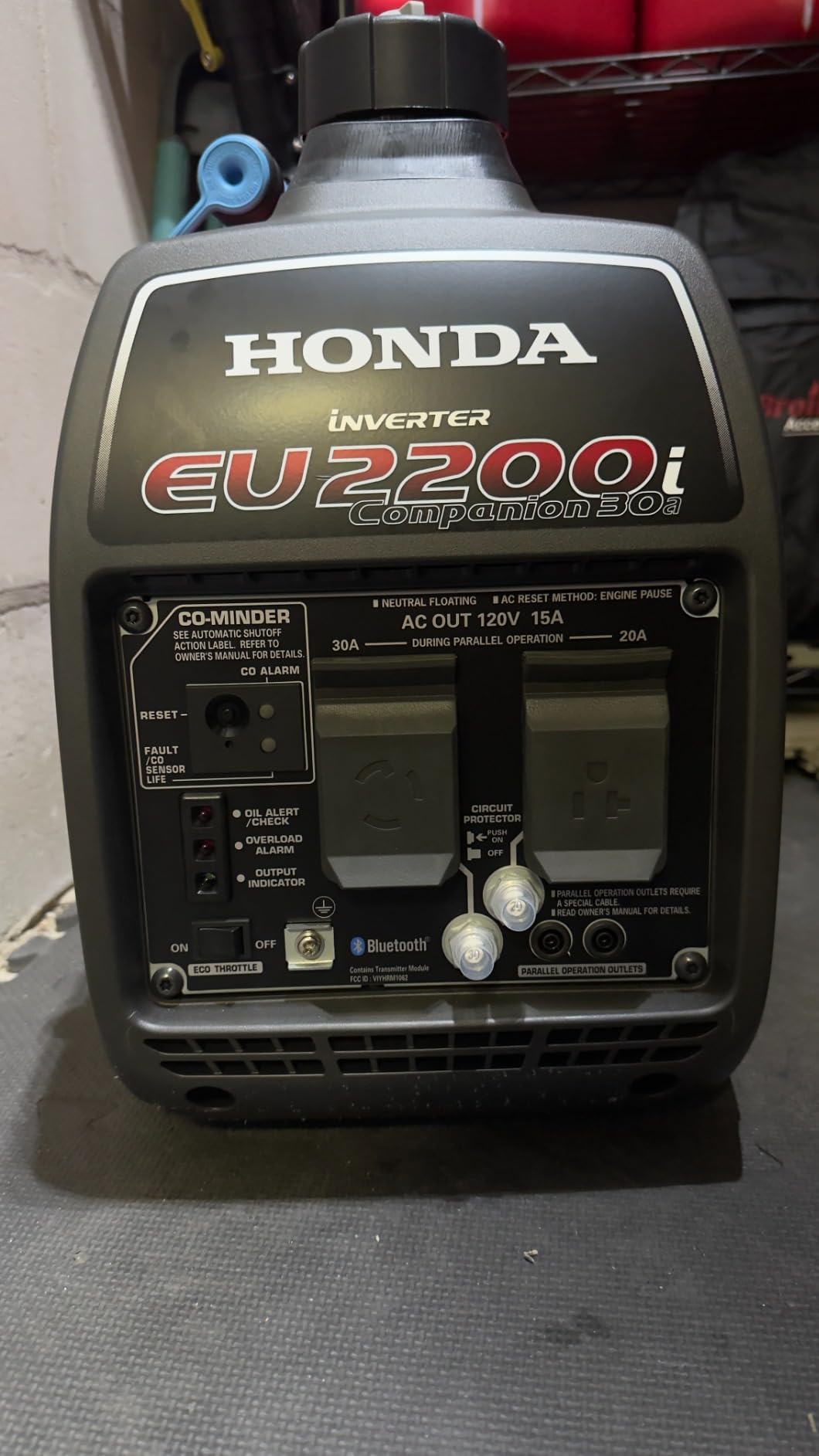 Honda EU2200ITAN 2200-Watt 120-Volt Portable Inverter Generator | Super Quiet, CO-Minder customer photo 1