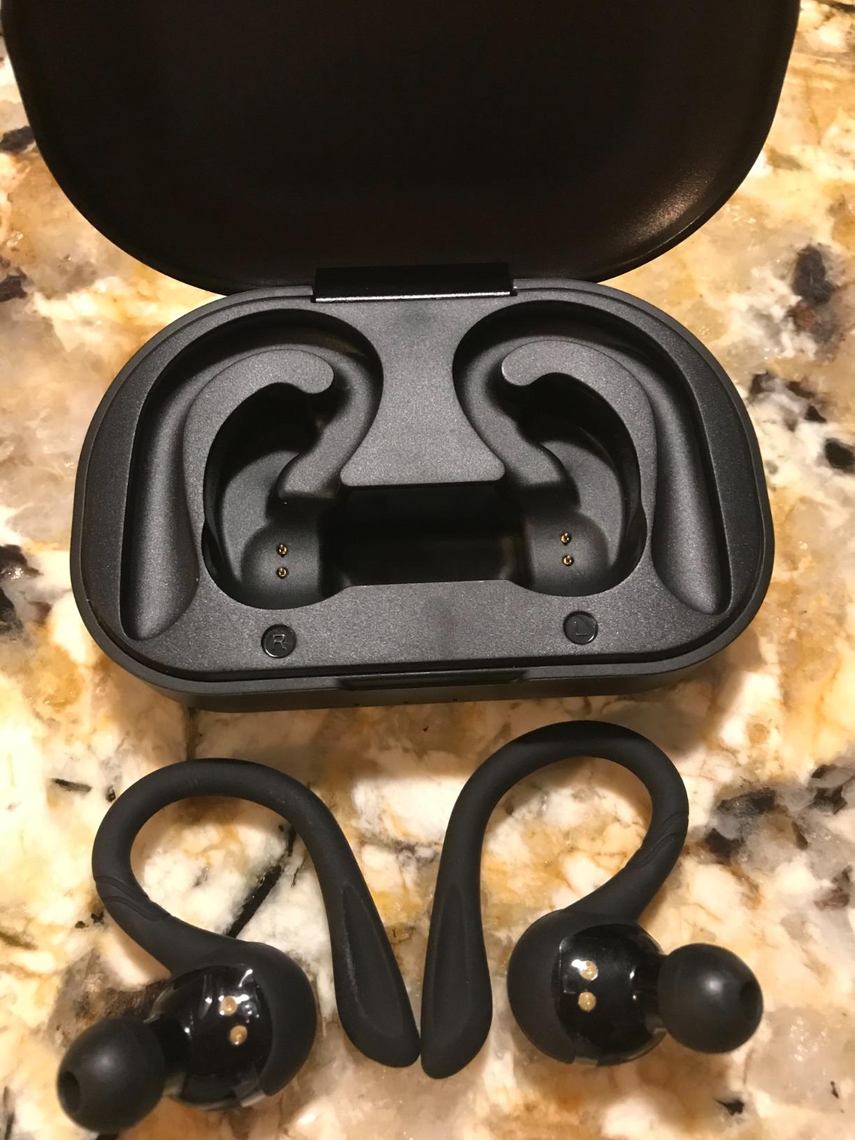 APEKX Wireless Earbuds, IPX7 Waterproof Bluetooth Headphone w/Mic Deep Bass | Secure Sport Ear Buds with Ear Hooks & Charging Case, 40H Playtime Stereo Sound for Workout & Running, Green customer photo 1