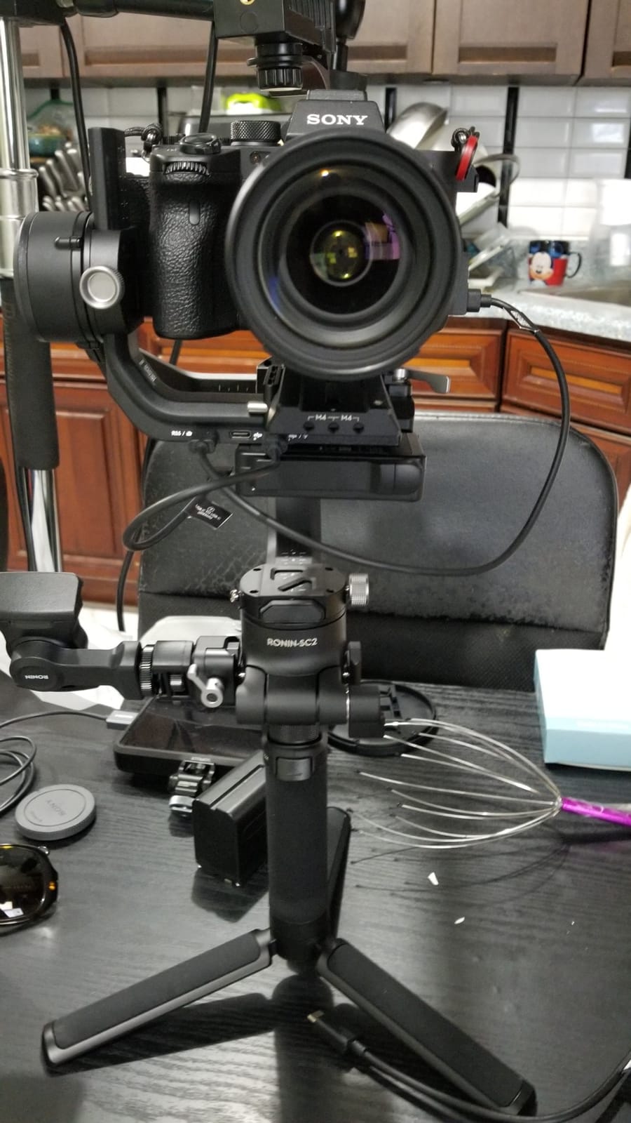 DJI RSC 2 Combo - 3-Axis Gimbal Stabilizer for DSLR and Mirrorless Camera, Nikon, Sony, Panasonic, Canon, Fujifilm, 6.6 lb Payload, Foldable Design, Vertical Shooting, OLED Screen, Black customer photo 1