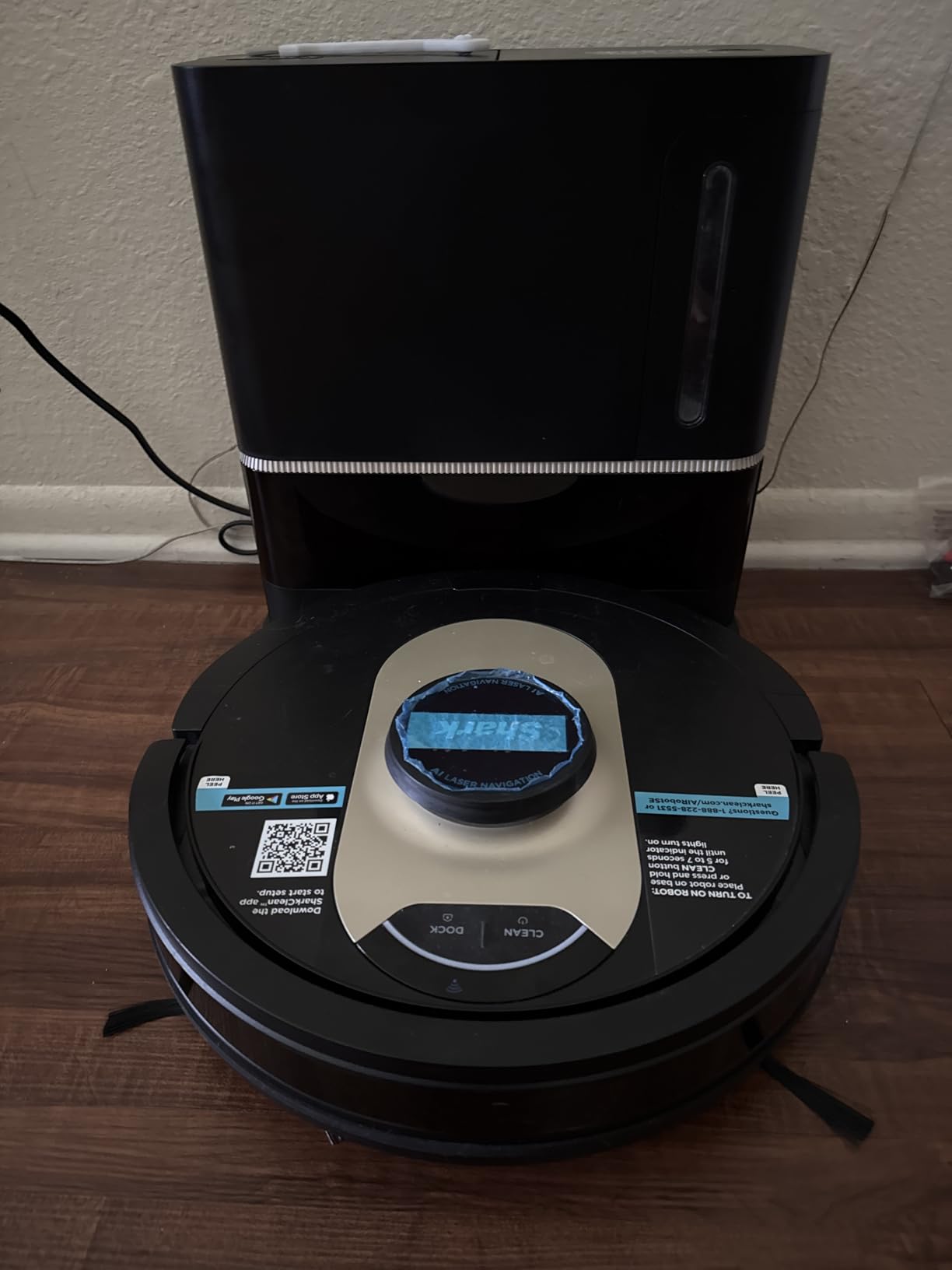 Shark AV2501AE AI Robot Vacuum with XL HEPA Self-Empty Base, Bagless, 60-Day Capacity, LIDAR Navigation, Perfect for Pet Hair, Compatible with Alexa, Wi-Fi Connected, Carpet & Hard Floor, Black customer photo 1