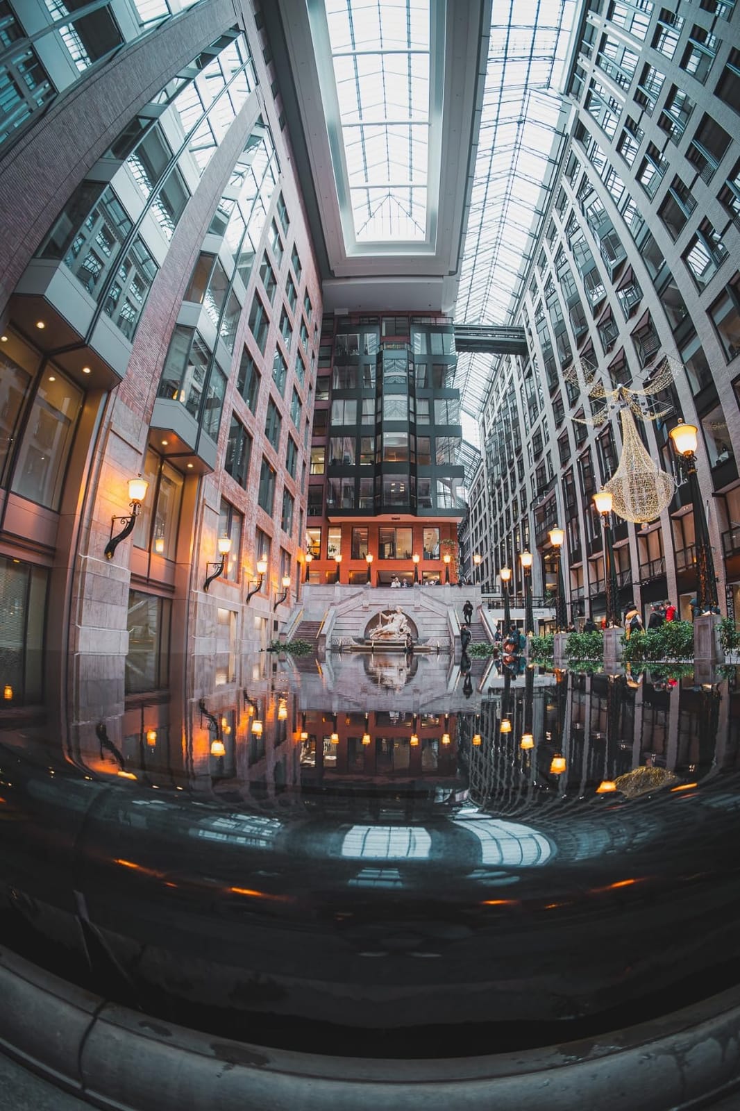 TTArtisan 11mm F2.8 Full Frame Ultra-Wide Fisheye Manual Lens for Sony E Mount customer photo 1