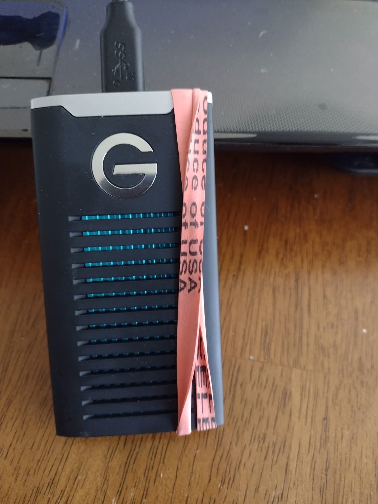 SANDISK Professional 2TB G-DRIVE SSD - Ultra-Rugged, IP67 Dust/Water Resistant, Portable External NVMe Solid State Drive, Up to 1,050 MB/s, USB 3.2 Gen 2 - SDPS11A-002T-GBANB customer photo 2