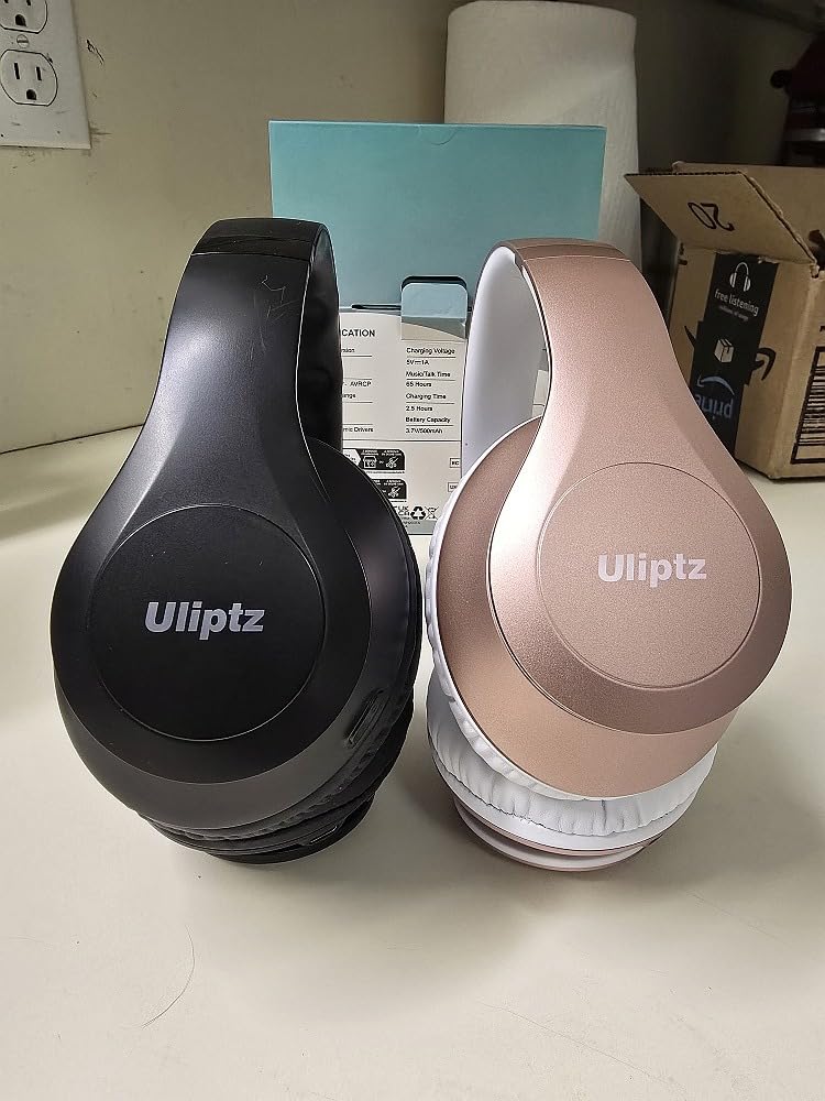 Uliptz Bluetooth Headphones Over Ear, Wireless HiFi Stereo Foldable Headset customer photo 1