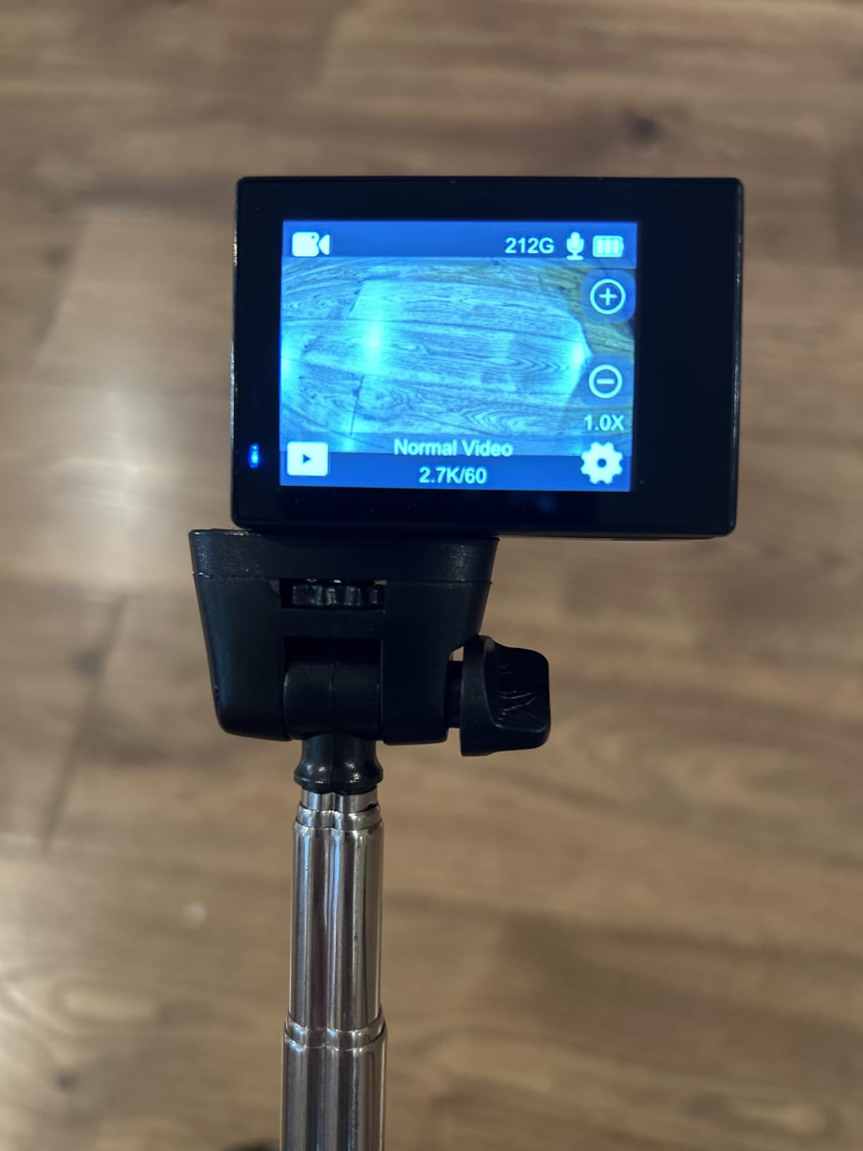icefox i8 4K Action Camera, 20MP Sports Camera with EIS, 5X Zoom and WiFi, Snap-Pro App, Remote Control, 2 Batteries, Bike Mount for Cycling, POV Video, Vlogging and Travel, 98FT Waterproof Camera customer photo 1