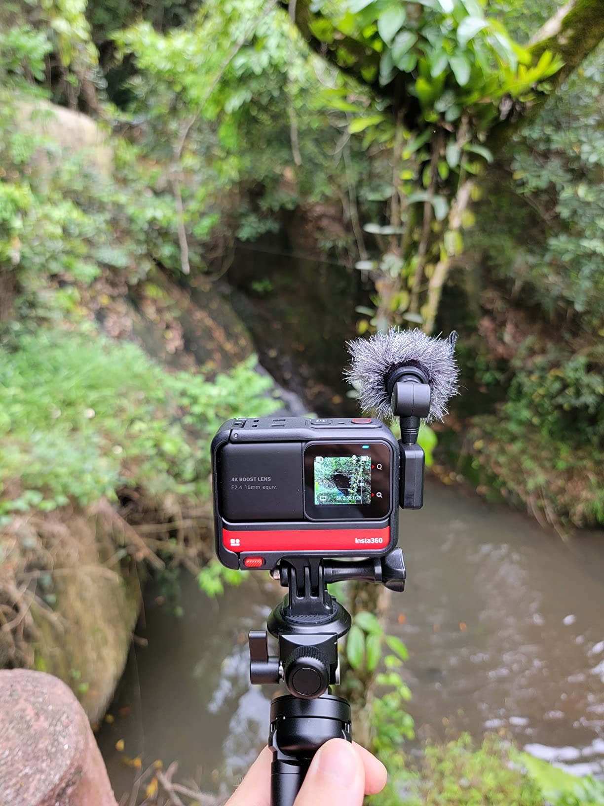 ONE RS 4K Edition - Waterproof 4K 60fps Action Camera with FlowSate Stabilization, 48MP Photo, Active HDR, AI Editing customer photo 1