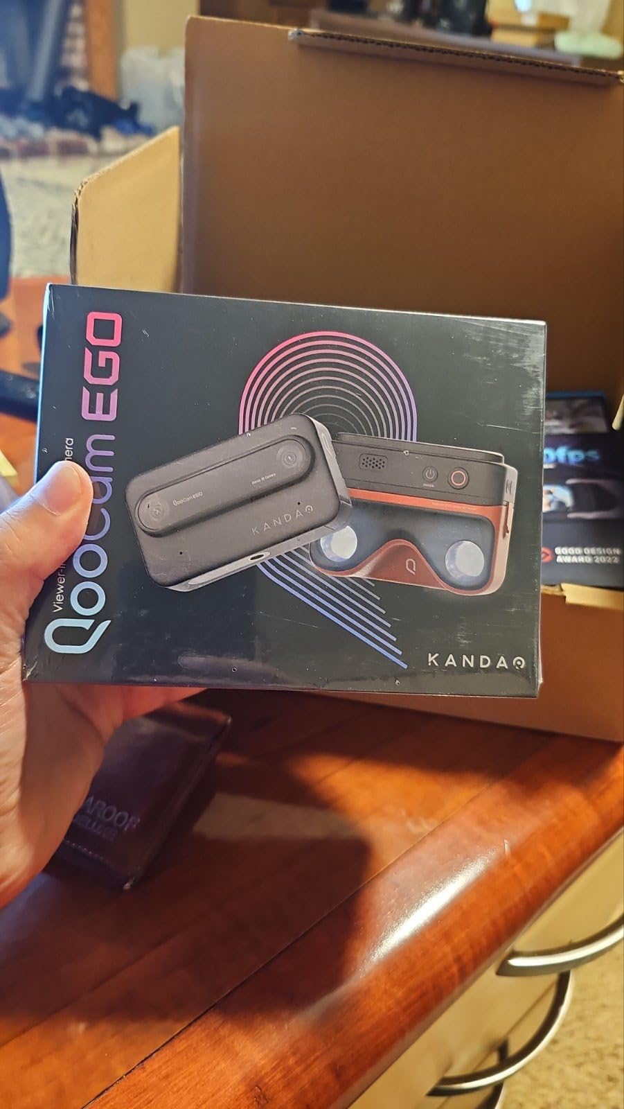 KanDao QooCam EGO - Viewer-Integrated 3D VR Camera, 24MP/8K Photos/4K 60FPS Videos Stereoscopic 3D Instant Display Camera, Compatible on VR Headsets/AR Glasses/Projectors, Charging Kit customer photo 2