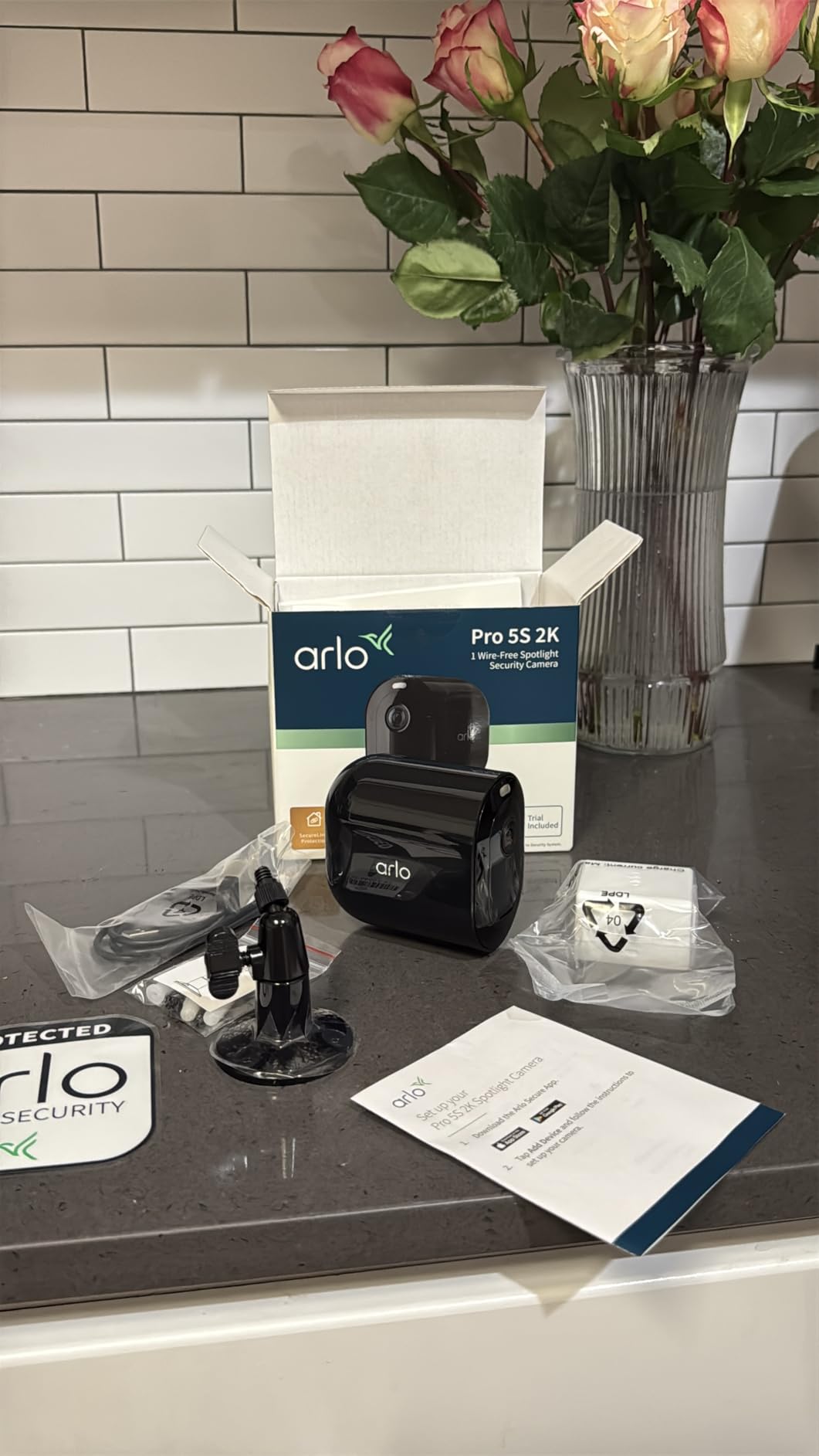 Arlo Pro 5S Wireless Security Camera 2K HDR - 1 Camera, Black, Rechargeable Battery, Event Captions, Emergency Response customer photo 2