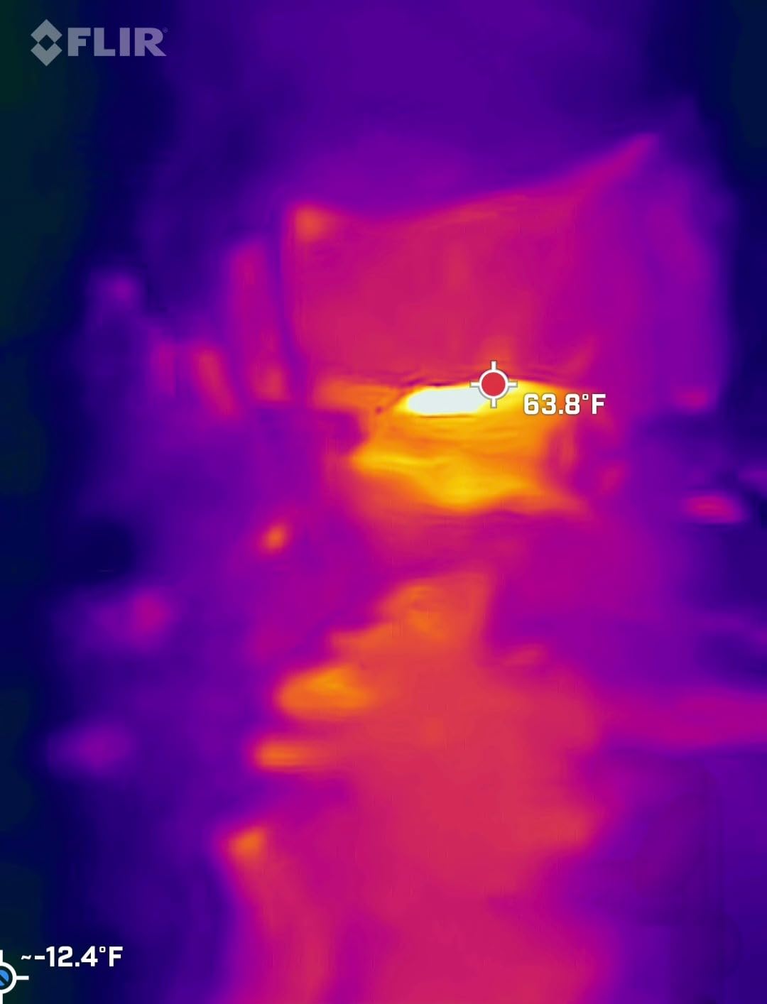 Flir Edge - Wireless Bluetooth Thermal Imaging Camera for Smartphones, Compatible with All iOS and Android Devices, 240x180 Super Resolution (80x60 Native IR) | Bluetooth, MSX, 80x60 native IR, smartphone/tablet, IGNITE cloud, 2m drop, USB cable customer photo 2