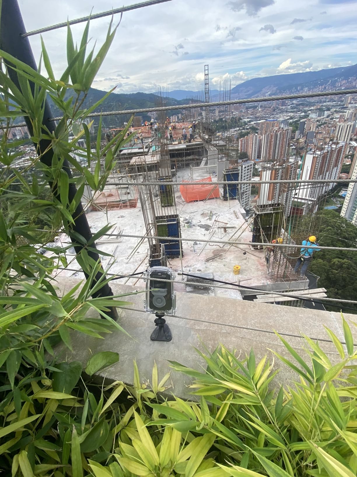 Brinno Time Lapse Camera BCC300-C Bundle, 100 Days Battery Life | Outdoor Construction Jobsite Plant Weather - HDR FHD1080P Timelapse Camera LCD Screen - IPX4 Waterproof Housing and Clamp customer photo 1