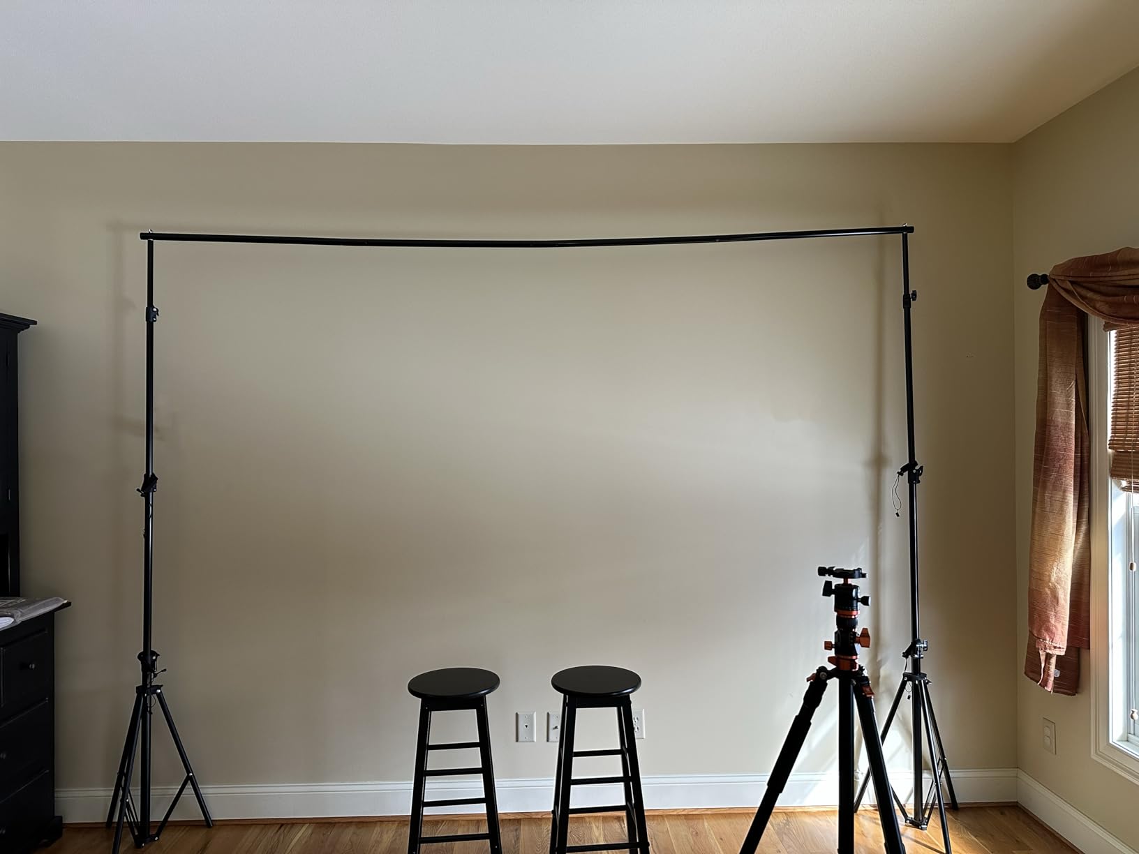 SLOW DOLPHIN Photo Video Studio 10 x12ft 100% Cotton White Muslin Backdrop with 10 x 10ft Stand Photography Background Support System Kit customer photo 1