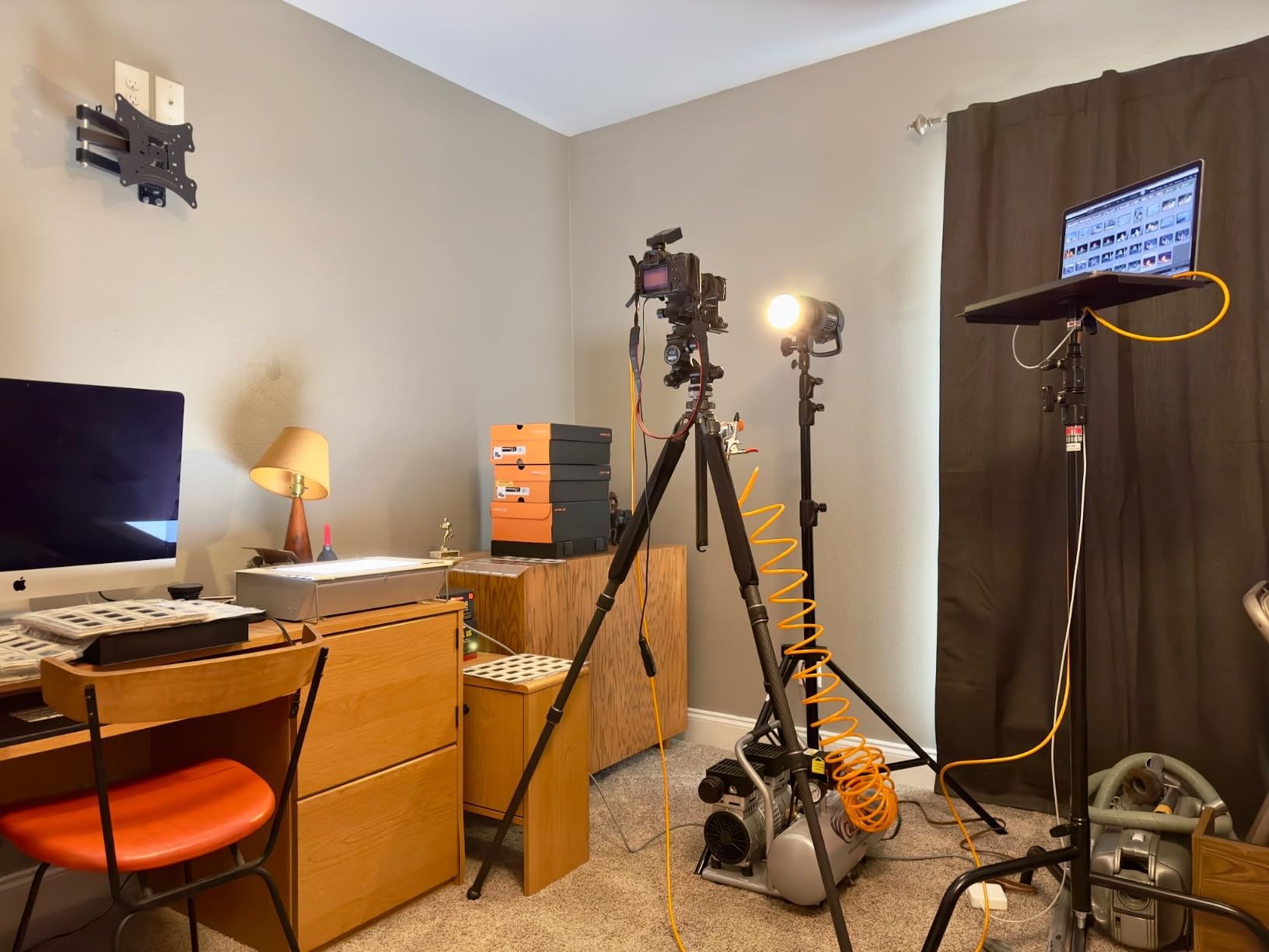 Test Negative for Focusing and Camera Scanning with DSLR/mirrorless customer photo 1