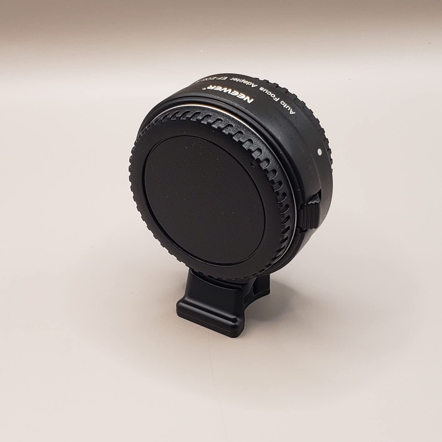 NEEWER EF to EOS R Mount Adapter, EF/EF-S Lens to RF Mount Camera Autofocus Converter Ring Compatible with Canon EOS R Ra RP R6 Mark II R6 R5 R3 R7 R10 R8 R50, Max Load: 4.4lb/2kg, NW-EF-EOSR customer photo 1