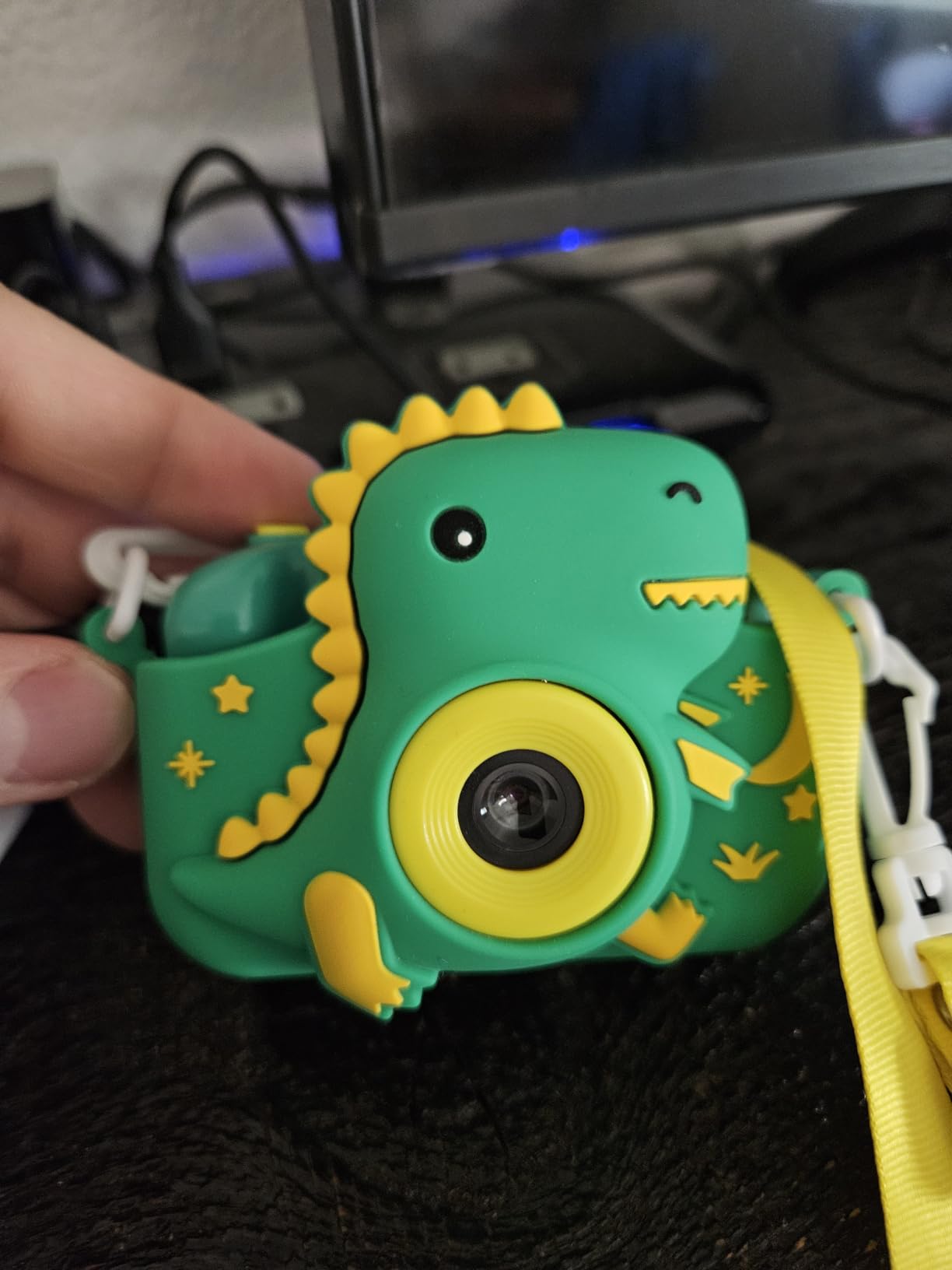 Kids Camera, Dinosaur Toddler Digital Camera for Ages 3-12 Boys Girls Childrens, Christmas Birthday Gifts, Selfie 1080P HD Video Camera - Green Dinosaur customer photo 2