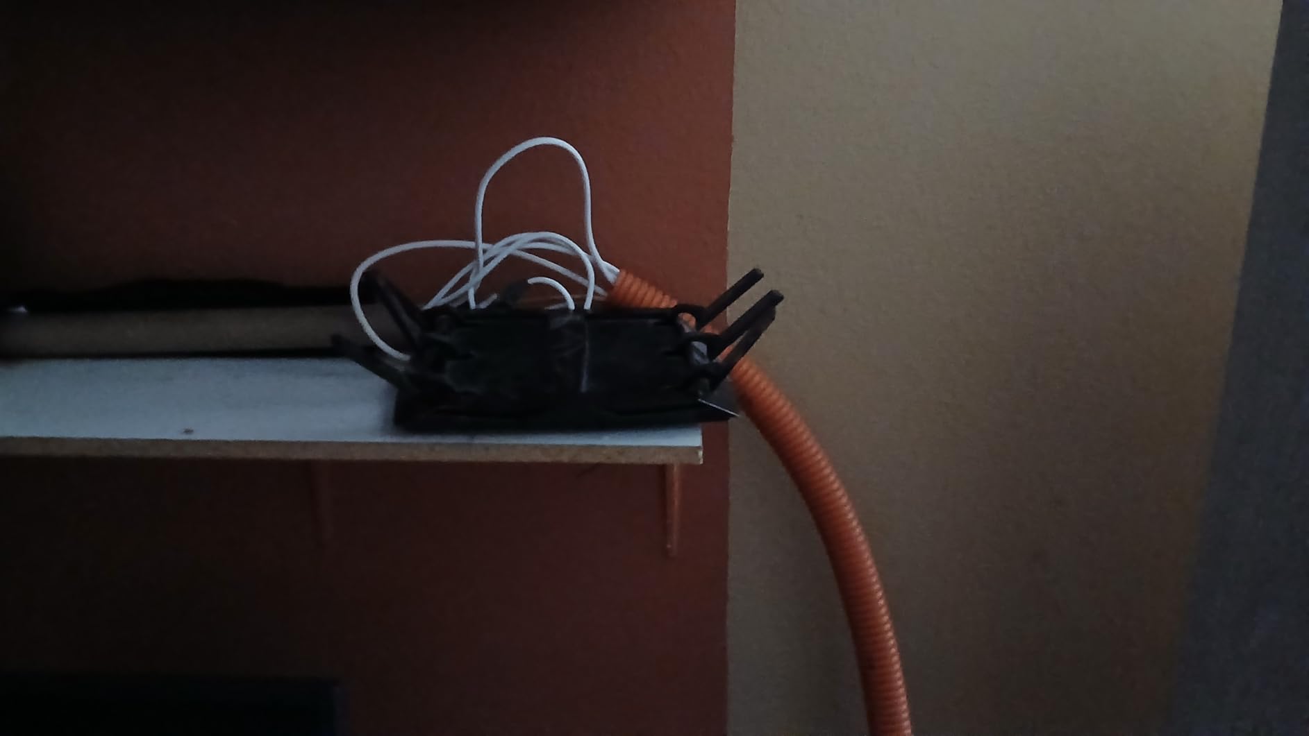 NETGEAR Nighthawk WiFi 7 Router RS700S, Up to 3,500 sq ft, 19 Gbps customer photo 2