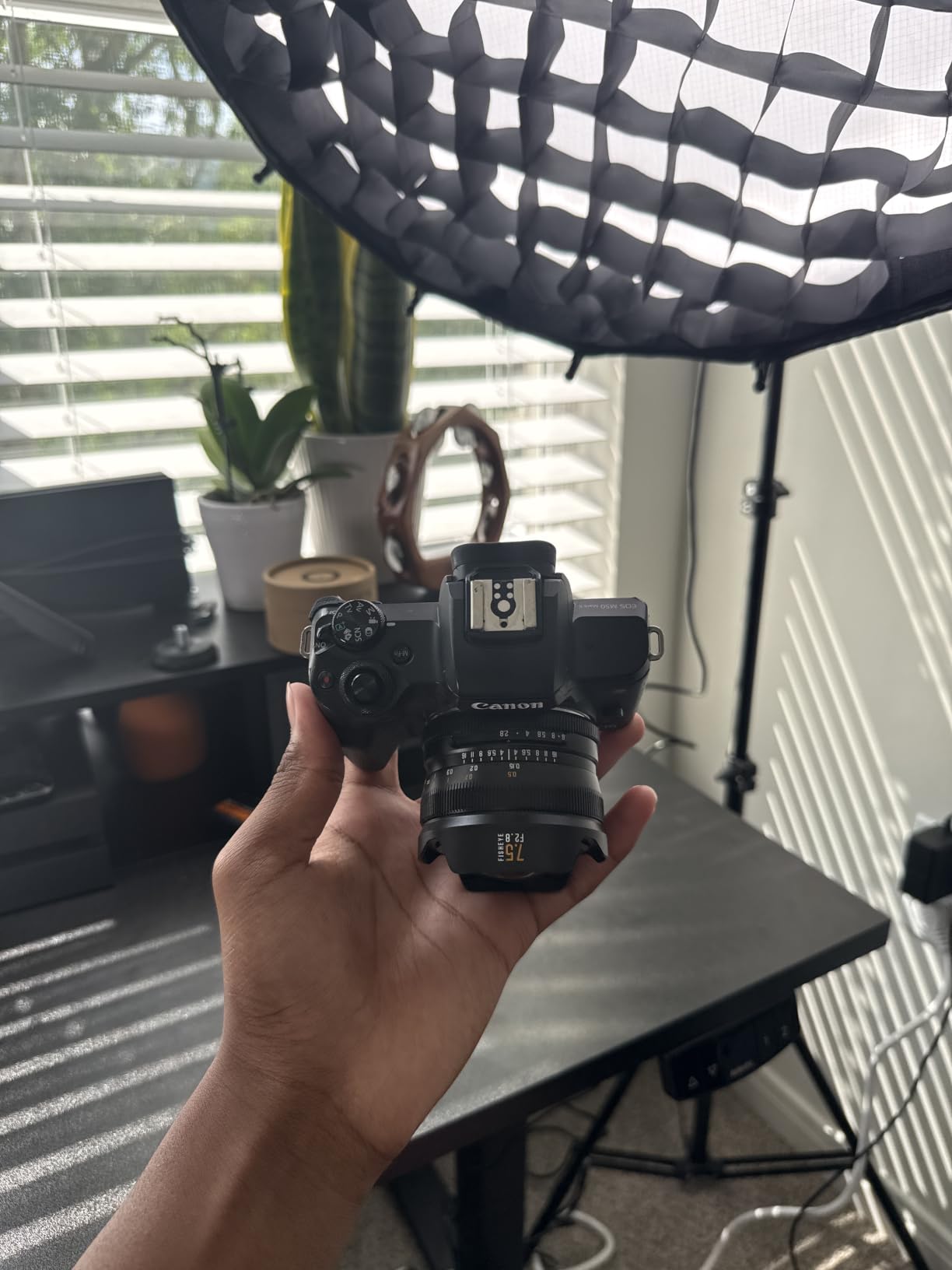 7.5mm F2.8 III Ultra Wide Angle Fisheye Lens for Canon EF-M Mount Mirrorless Cameras customer photo 1