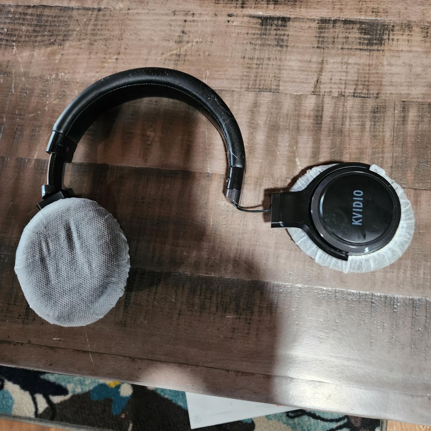 KVIDIO Hybrid Active Noise Cancelling Headphones Over Ear, Bluetooth Wireless ANC 70H Playtime customer photo 2