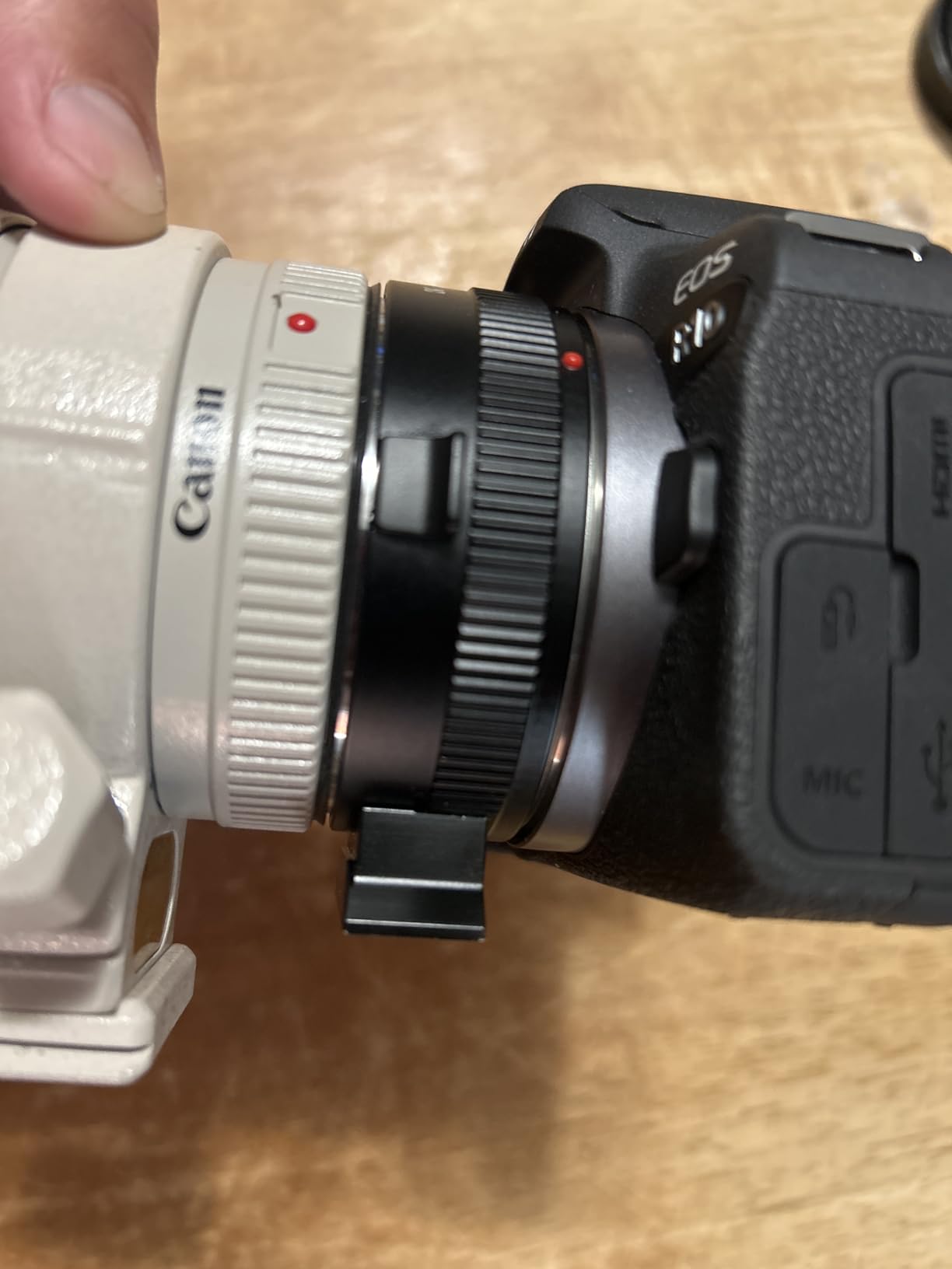 K&F Concept EF to EOS R Adapter, Auto Focus Lens Mount Adapter customer photo 1