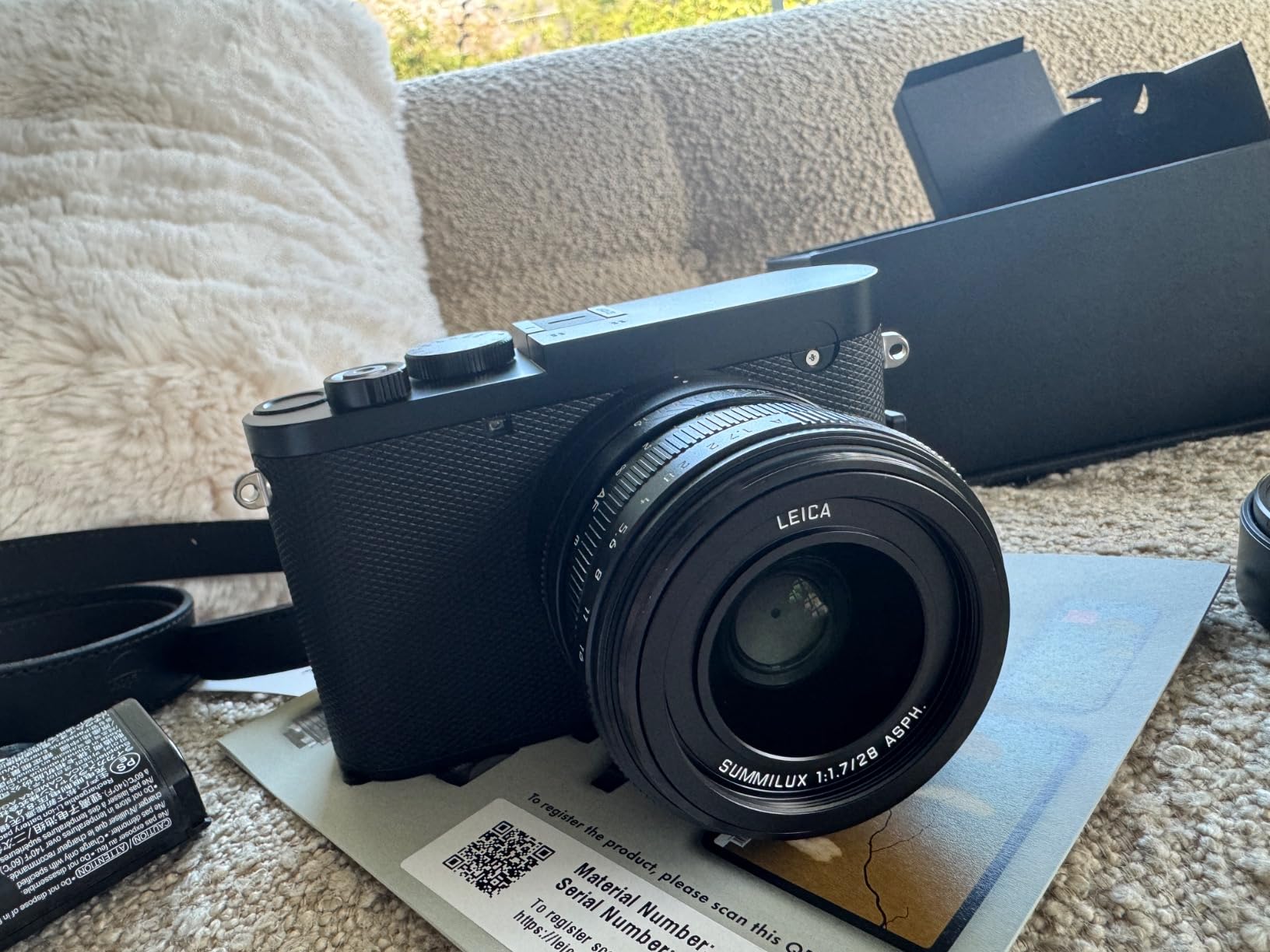 Leica Q3 Compact Digital Camera (19080) (Black) customer photo 2