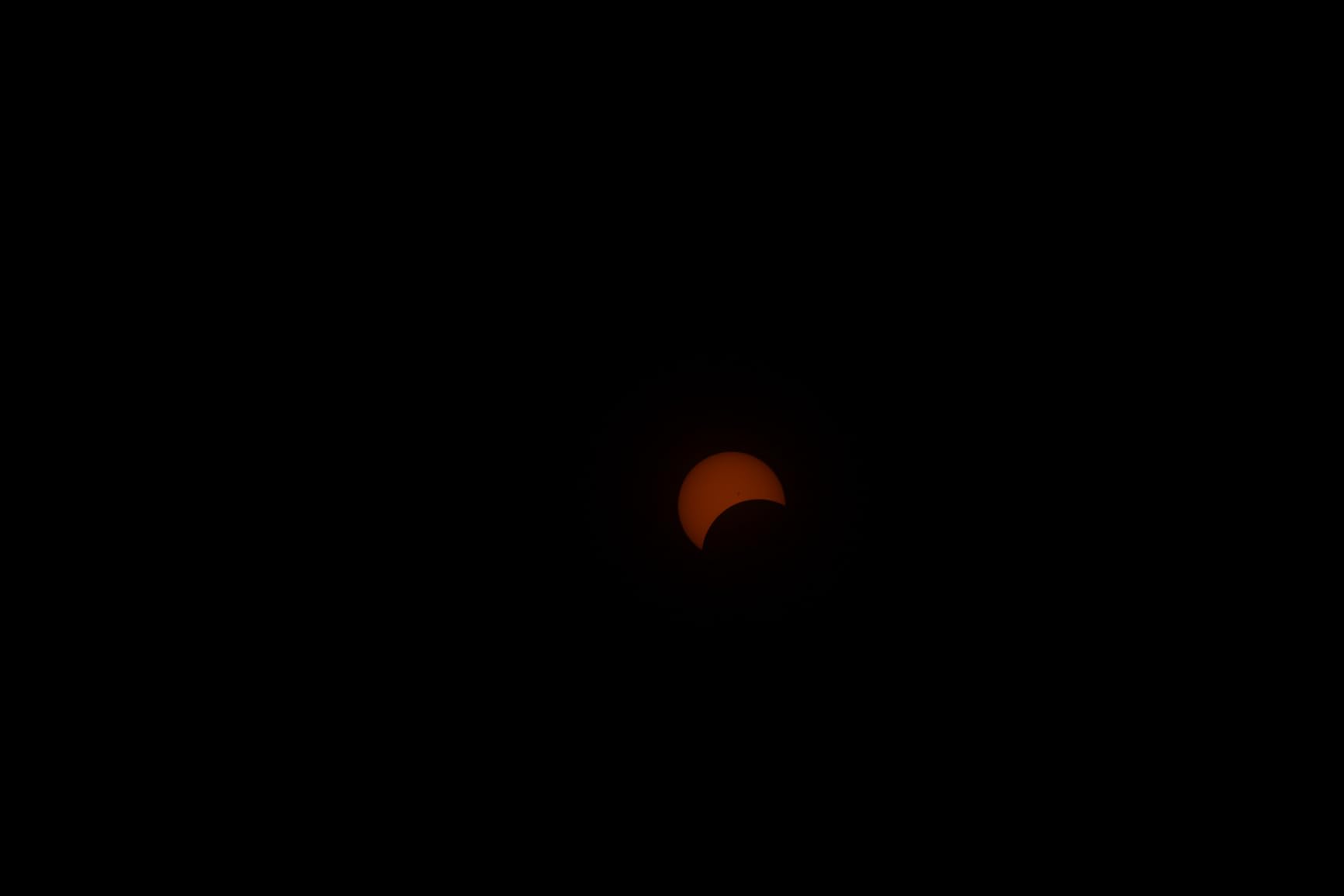 Celestron EclipSmart Safe Solar Eclipse Telescope and Camera Filter - Meets ISO 12312-2:2015(E) Standards - Works with Your Telescope, Spotting Scope, or DSLR Camera - Observe + Photograph Eclipses customer photo 2
