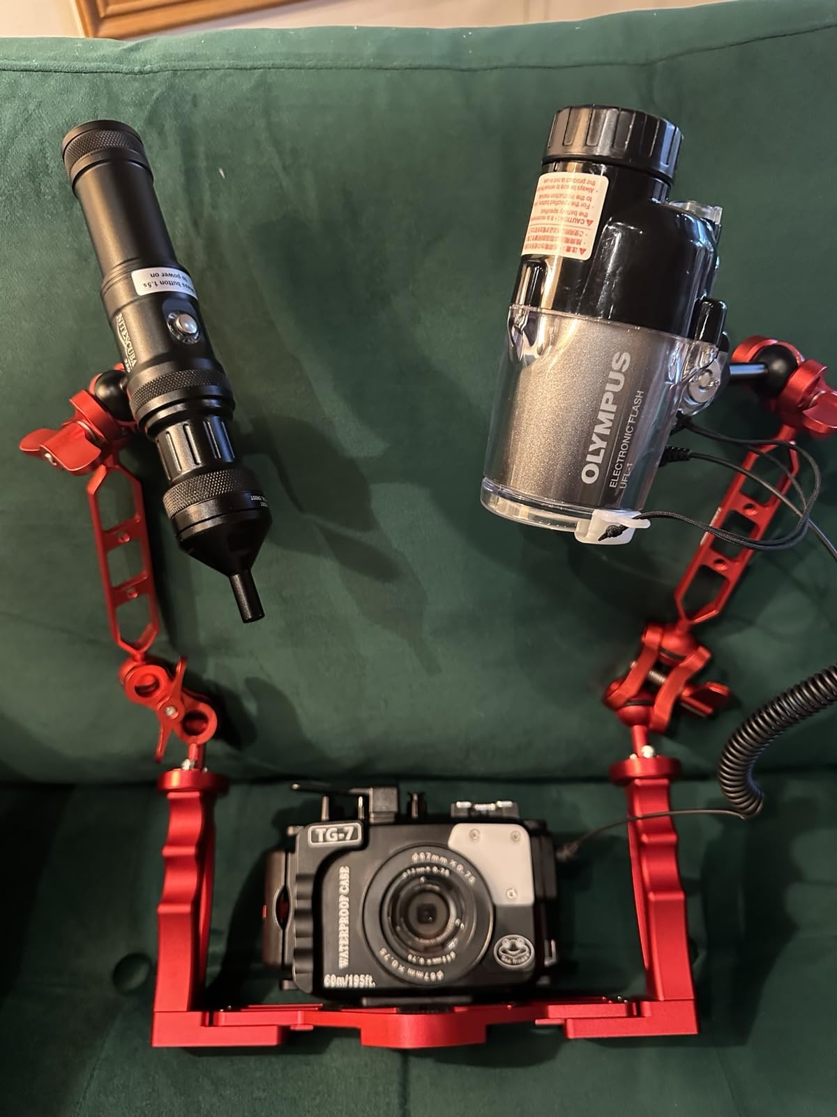 Seafrogs Underwater Housing for Olympus TG-7 with Filter 60M/195FT Black | Waterproof Scuba Dive Case for Olympus Tough TG-7, leak sensor, diving and underwater video. customer photo 1