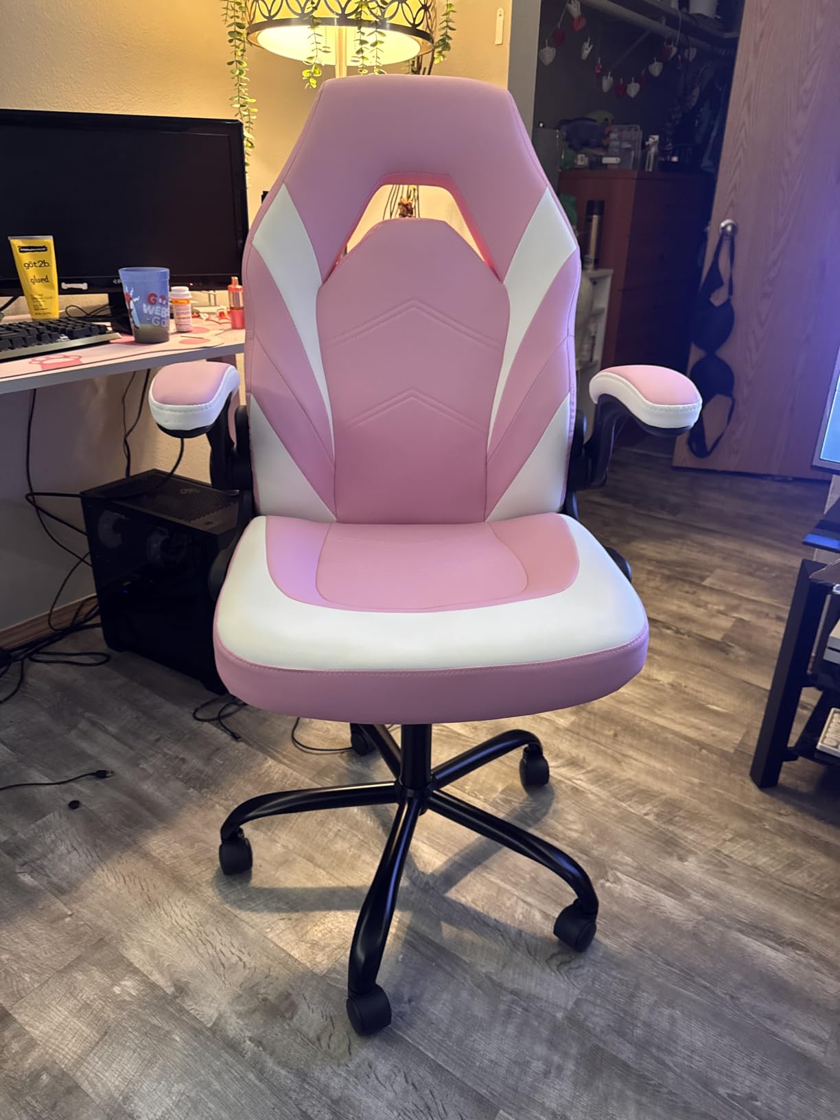 OLIXIS Computer Gaming Chair, Lumbar Support, PU Leather, 360° Swivel Wheels, Height Adjustable, Flip-up Armrest, Ergonomic Home Office Desk, Video Racing, Black and Blue customer photo 2